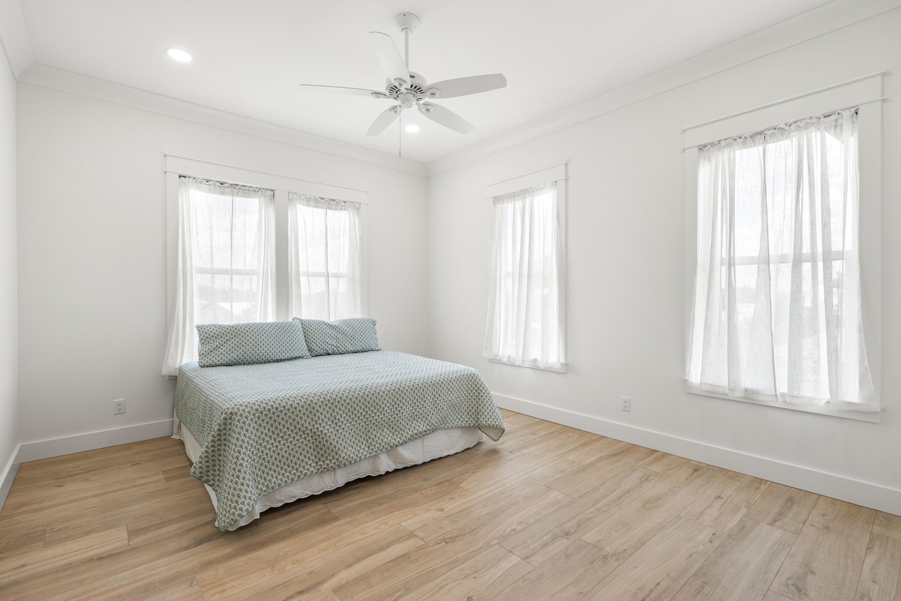 GULF PINES - Residential