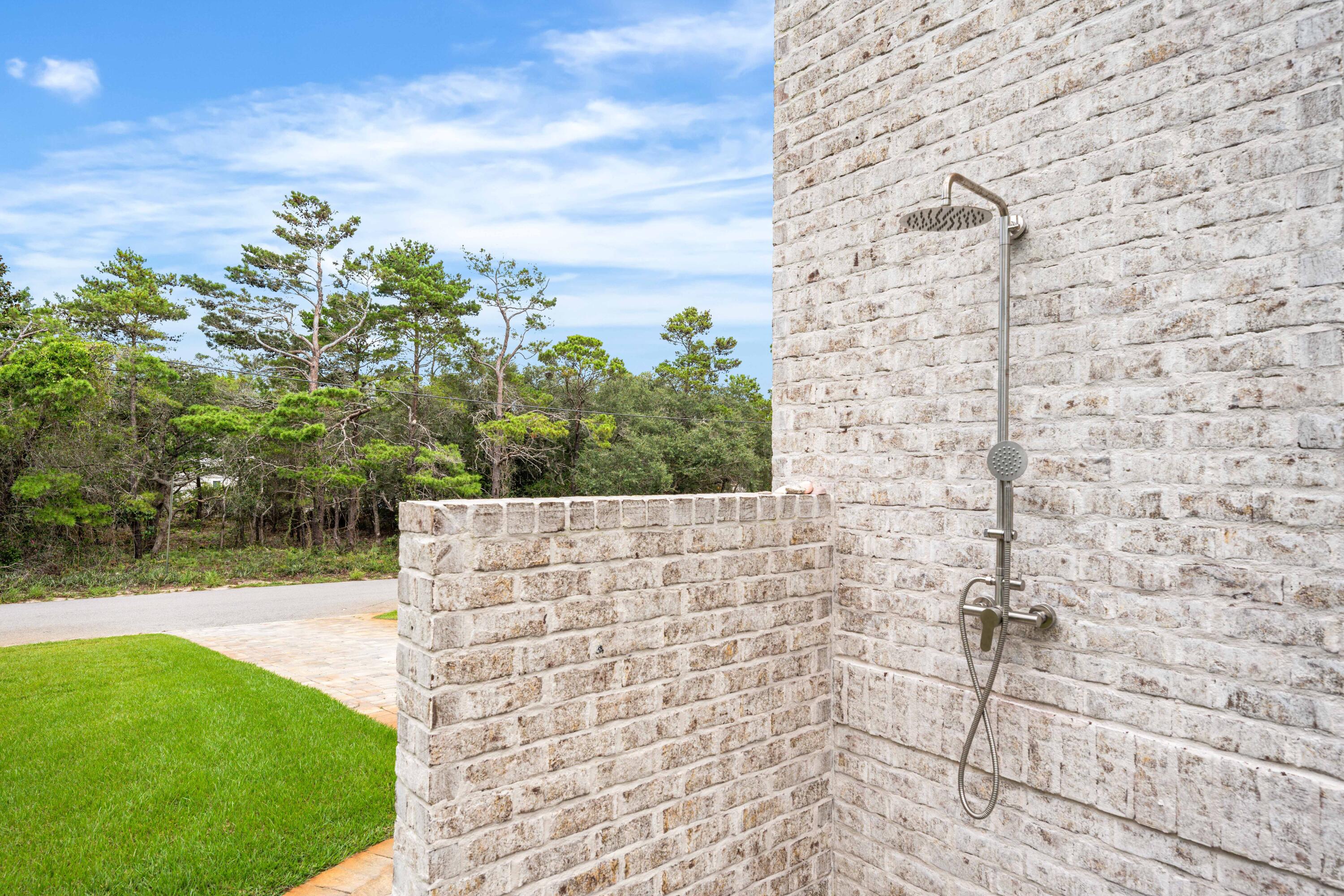 GULF PINES - Residential