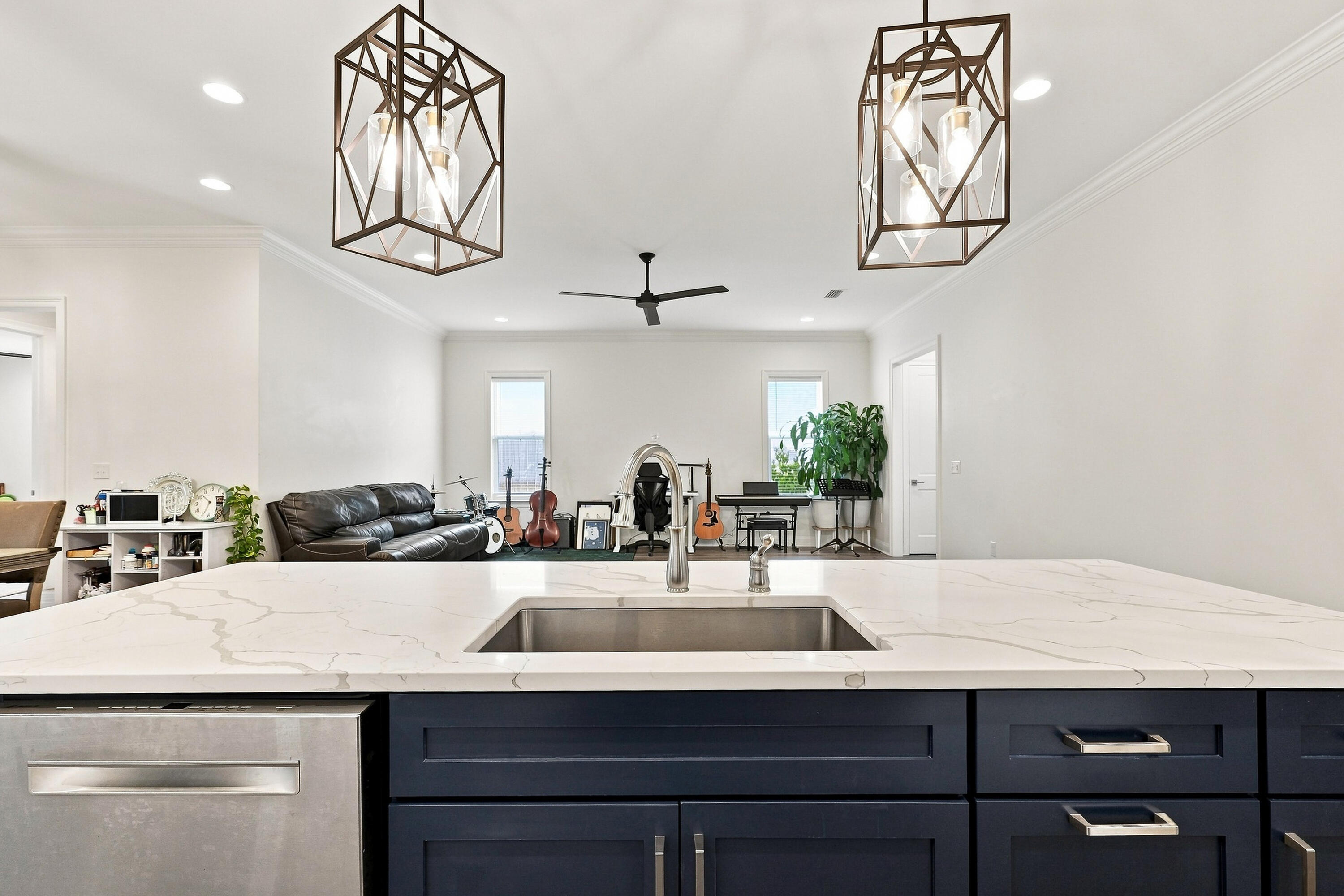 RAIDERS LANDING - Residential