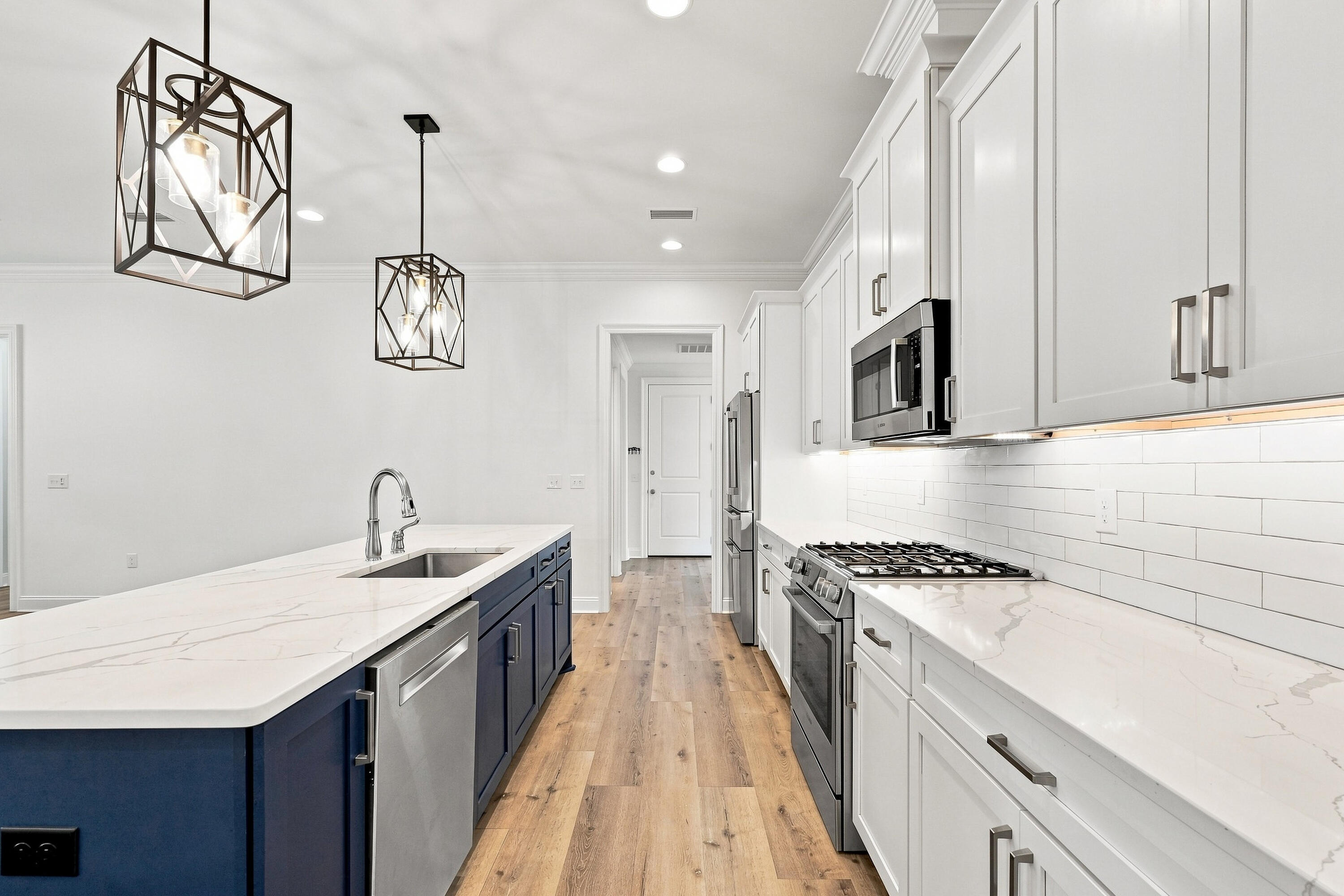 RAIDERS LANDING - Residential