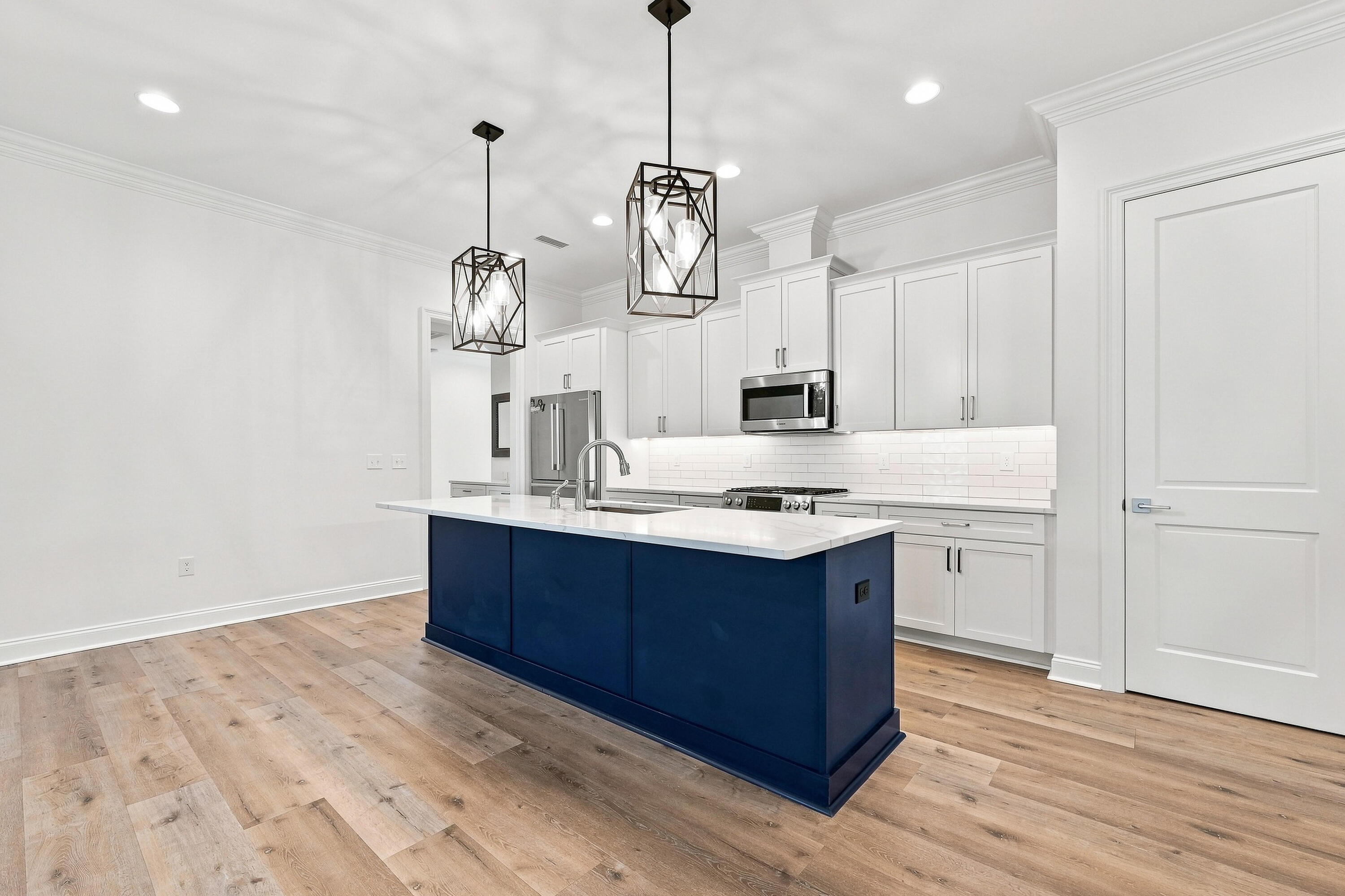 RAIDERS LANDING - Residential