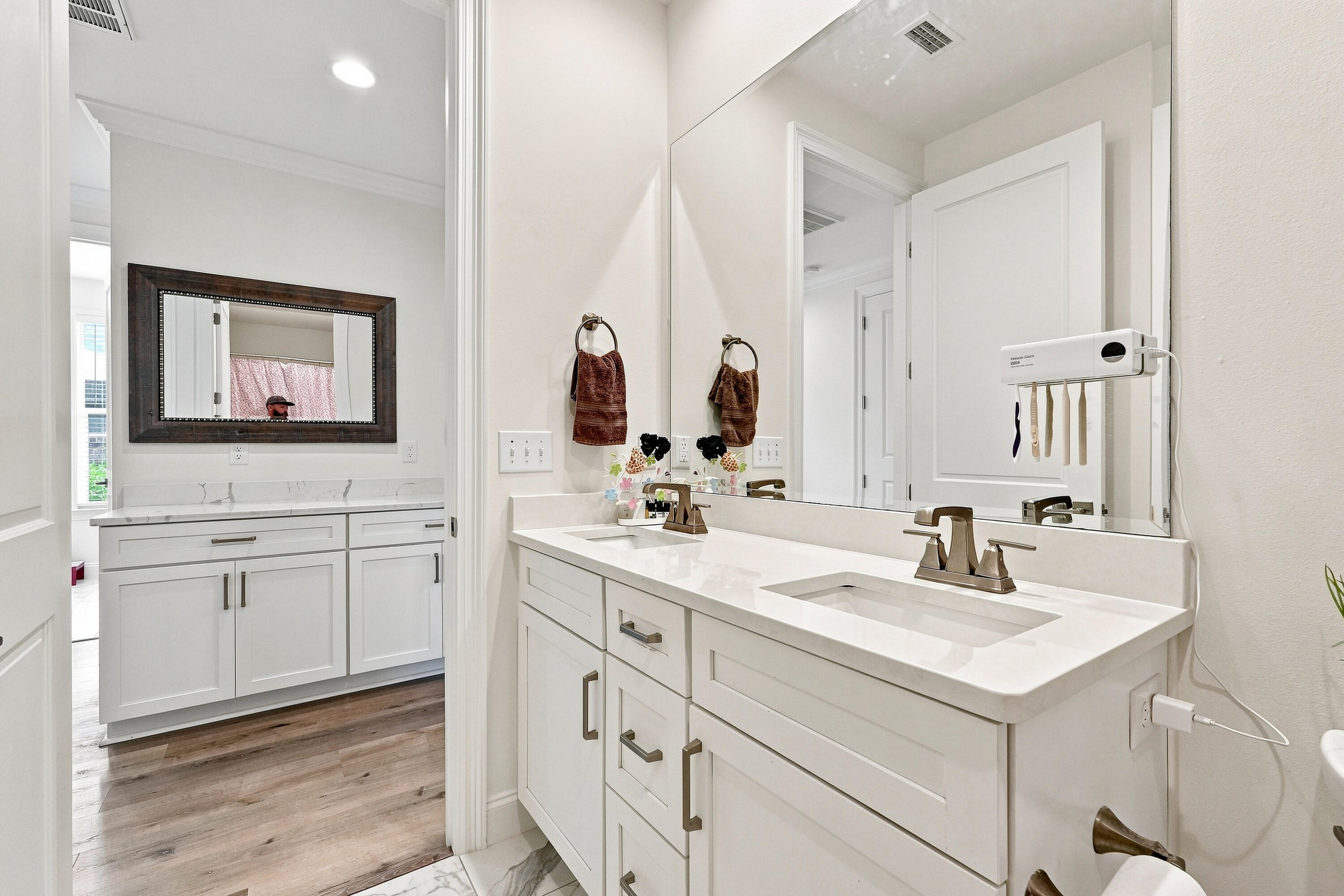 RAIDERS LANDING - Residential