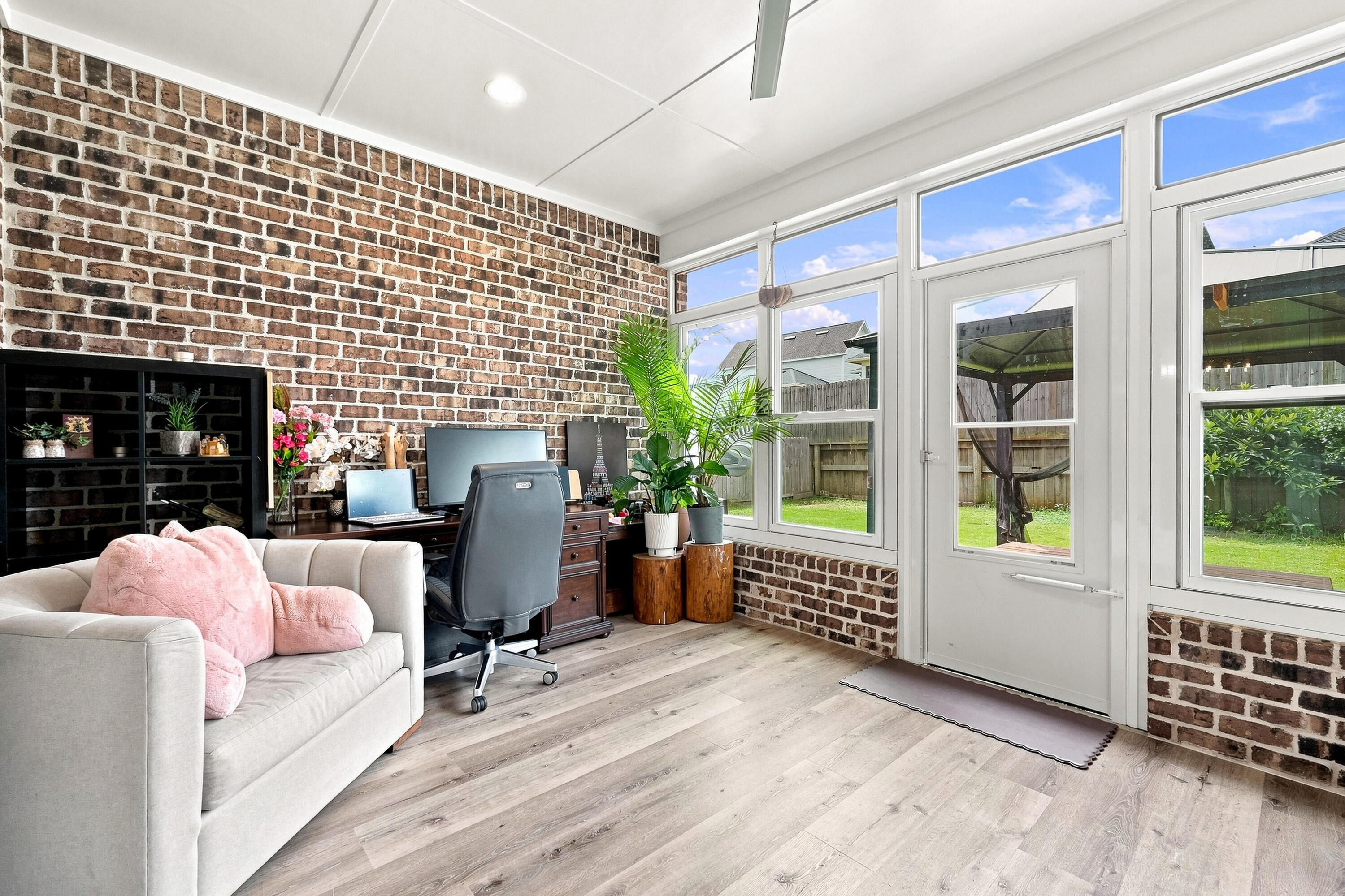 RAIDERS LANDING - Residential