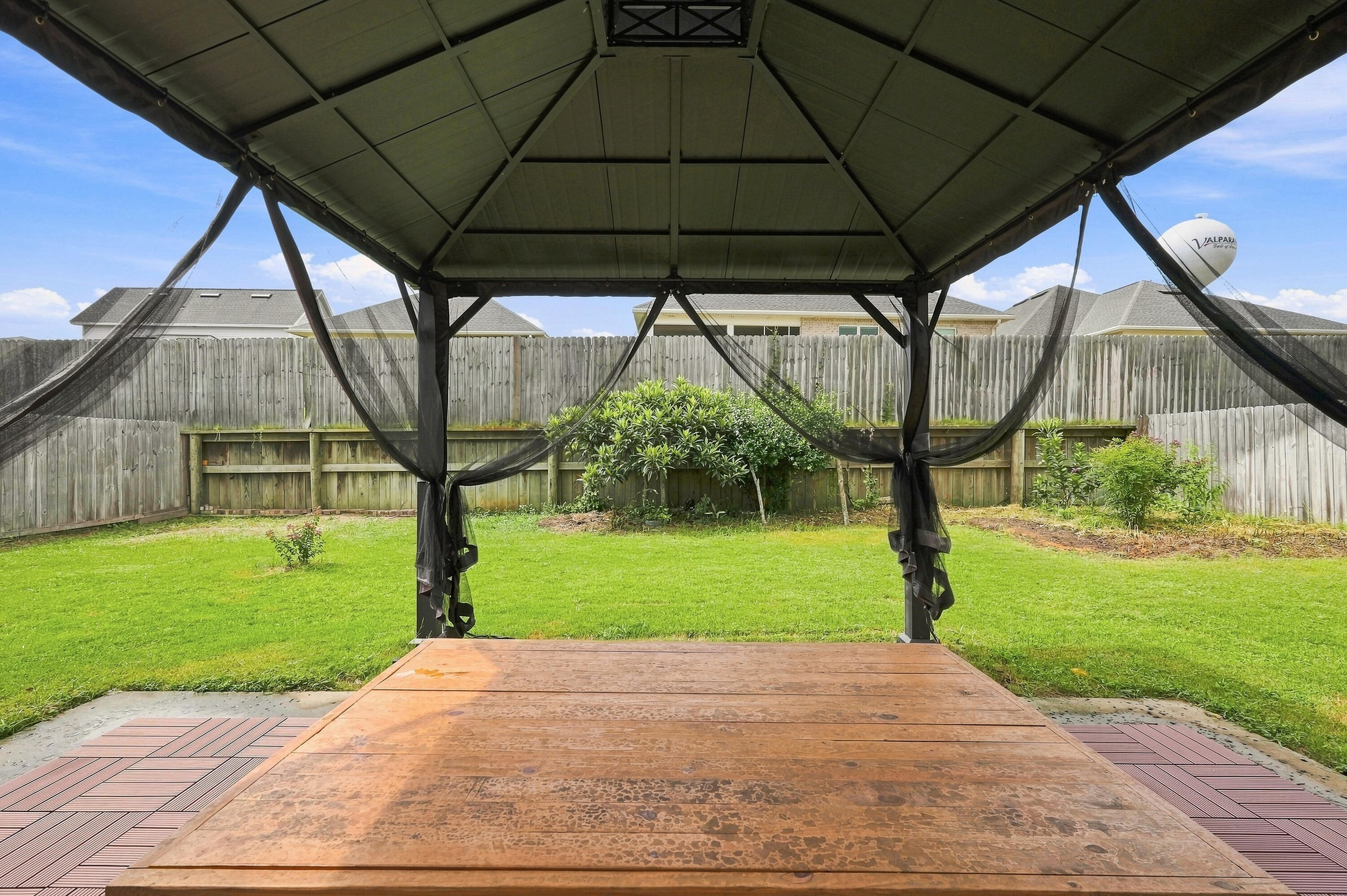 RAIDERS LANDING - Residential