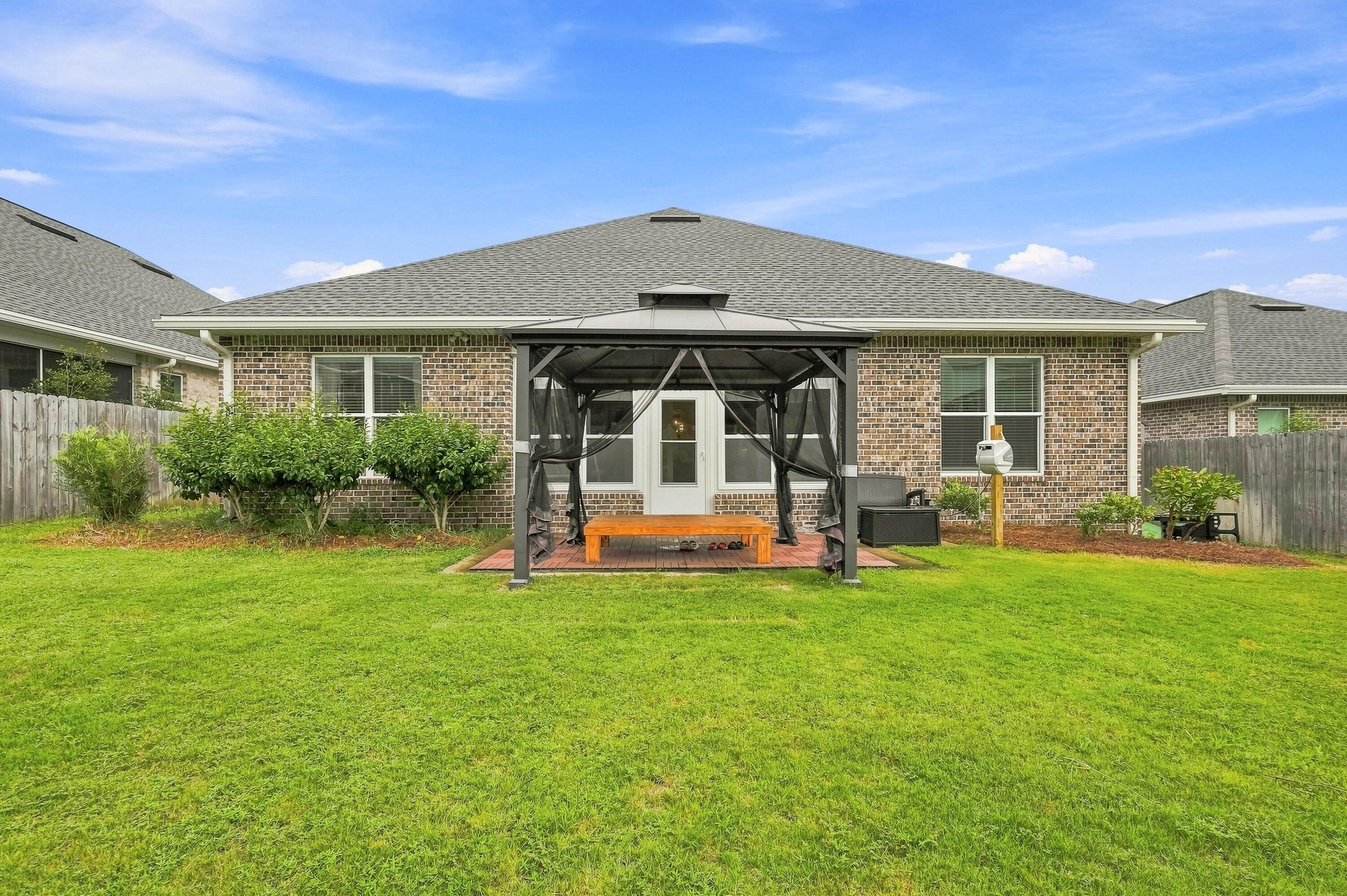 RAIDERS LANDING - Residential