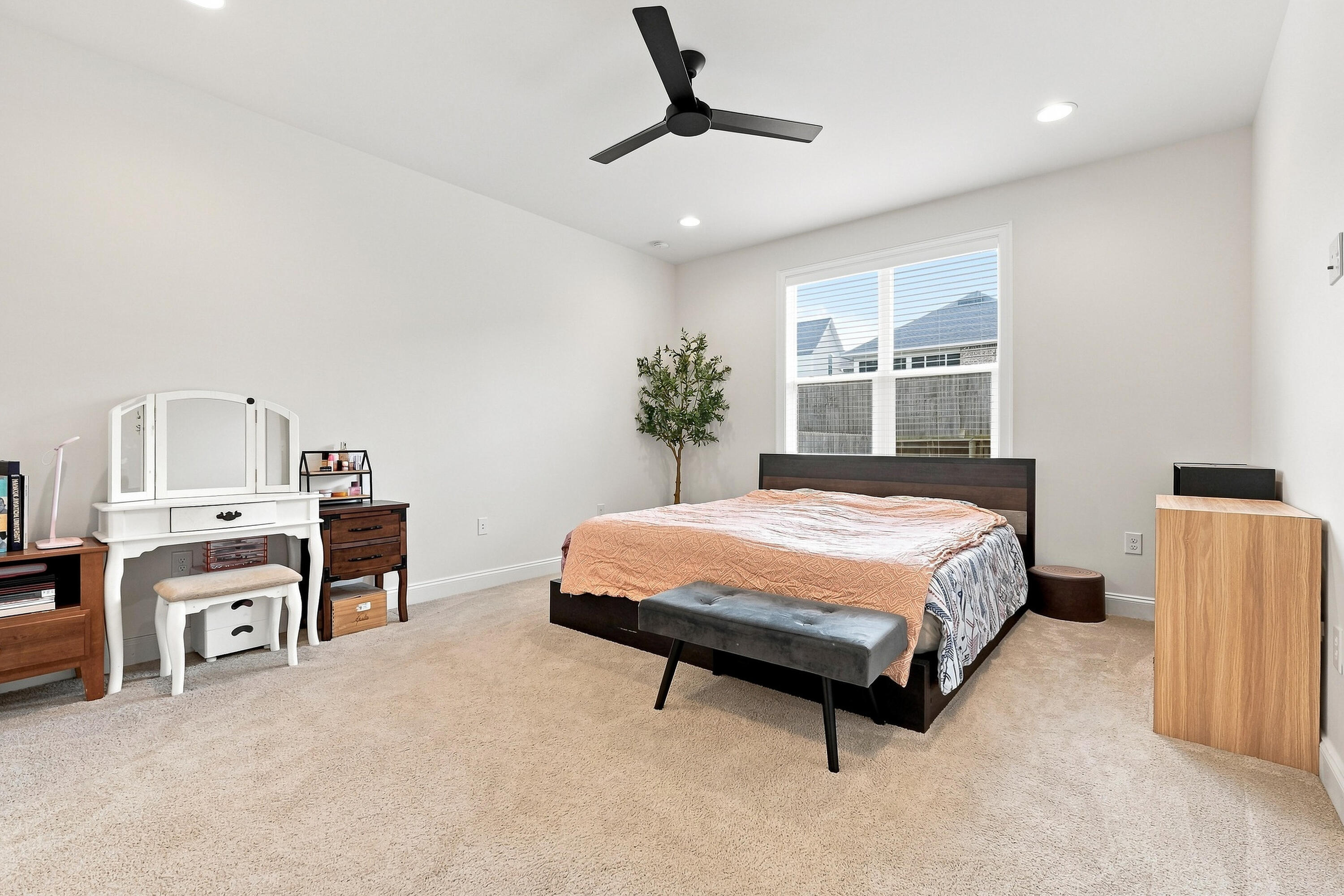 RAIDERS LANDING - Residential