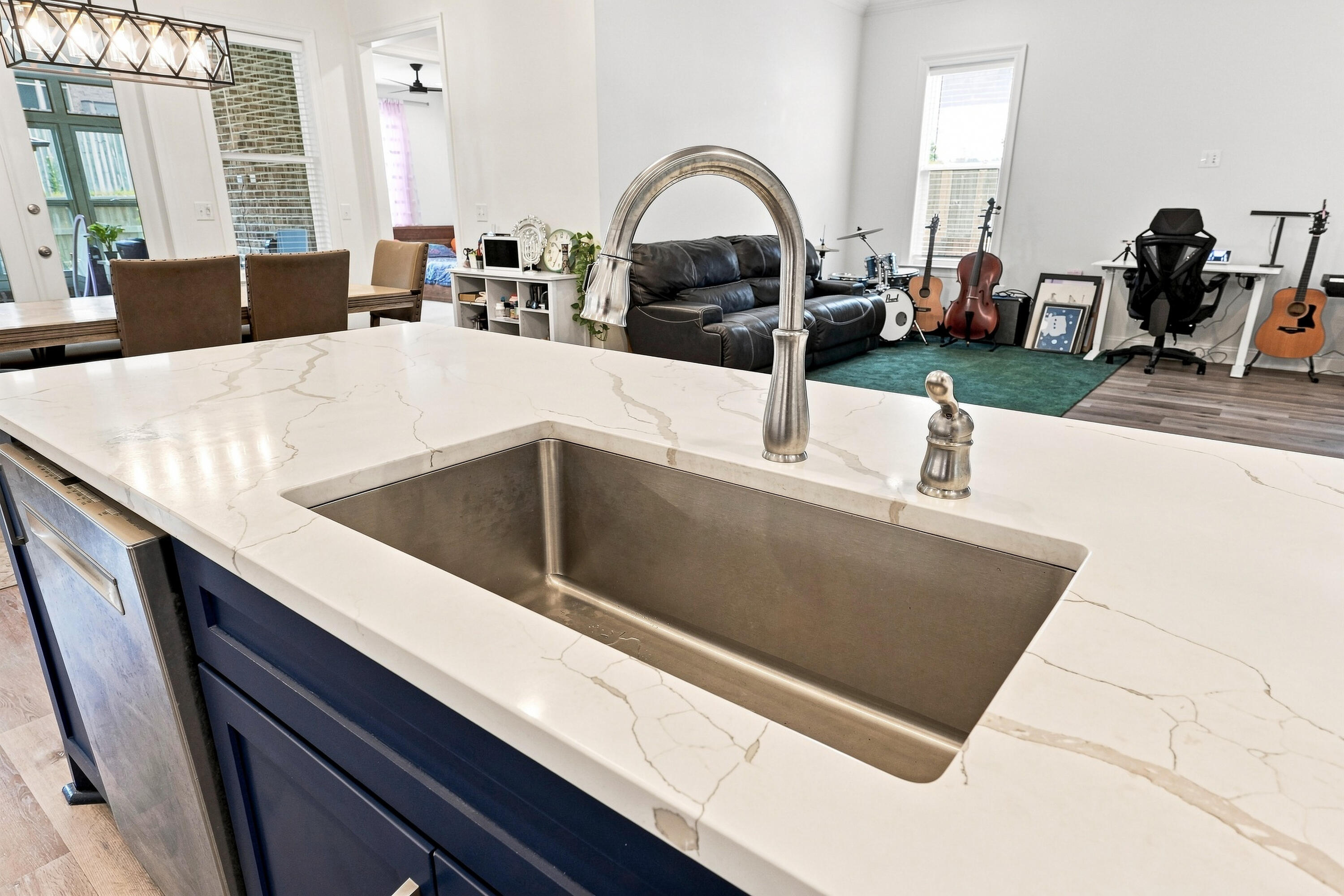 RAIDERS LANDING - Residential