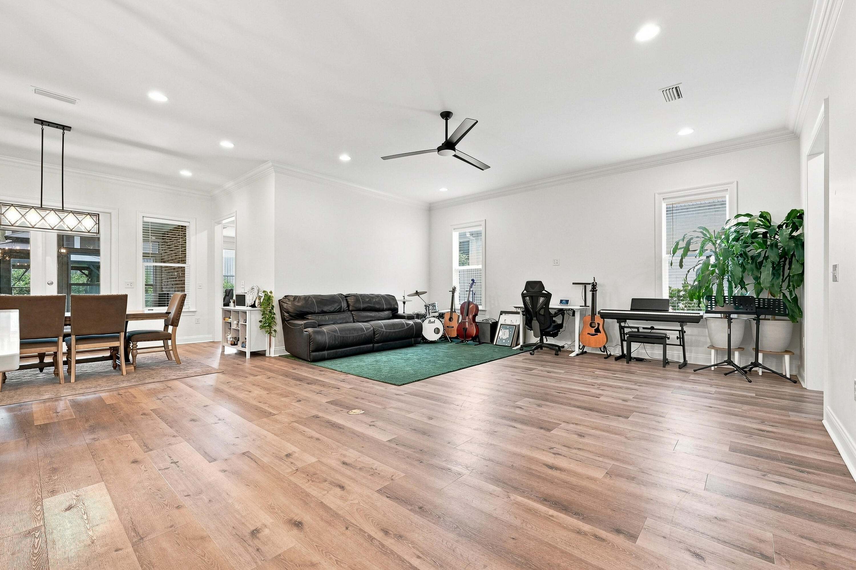 RAIDERS LANDING - Residential