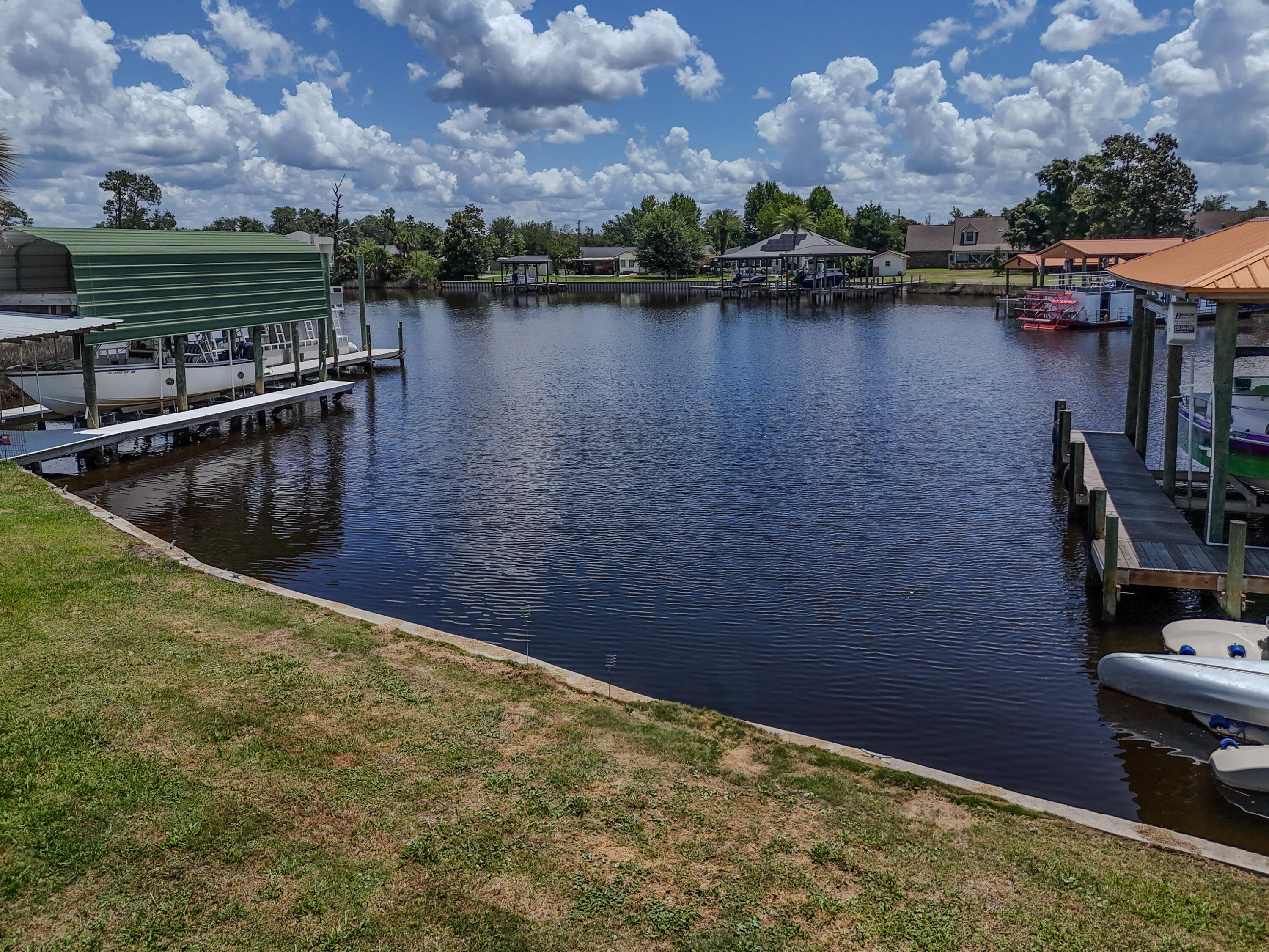 LYNN HAVEN - Residential