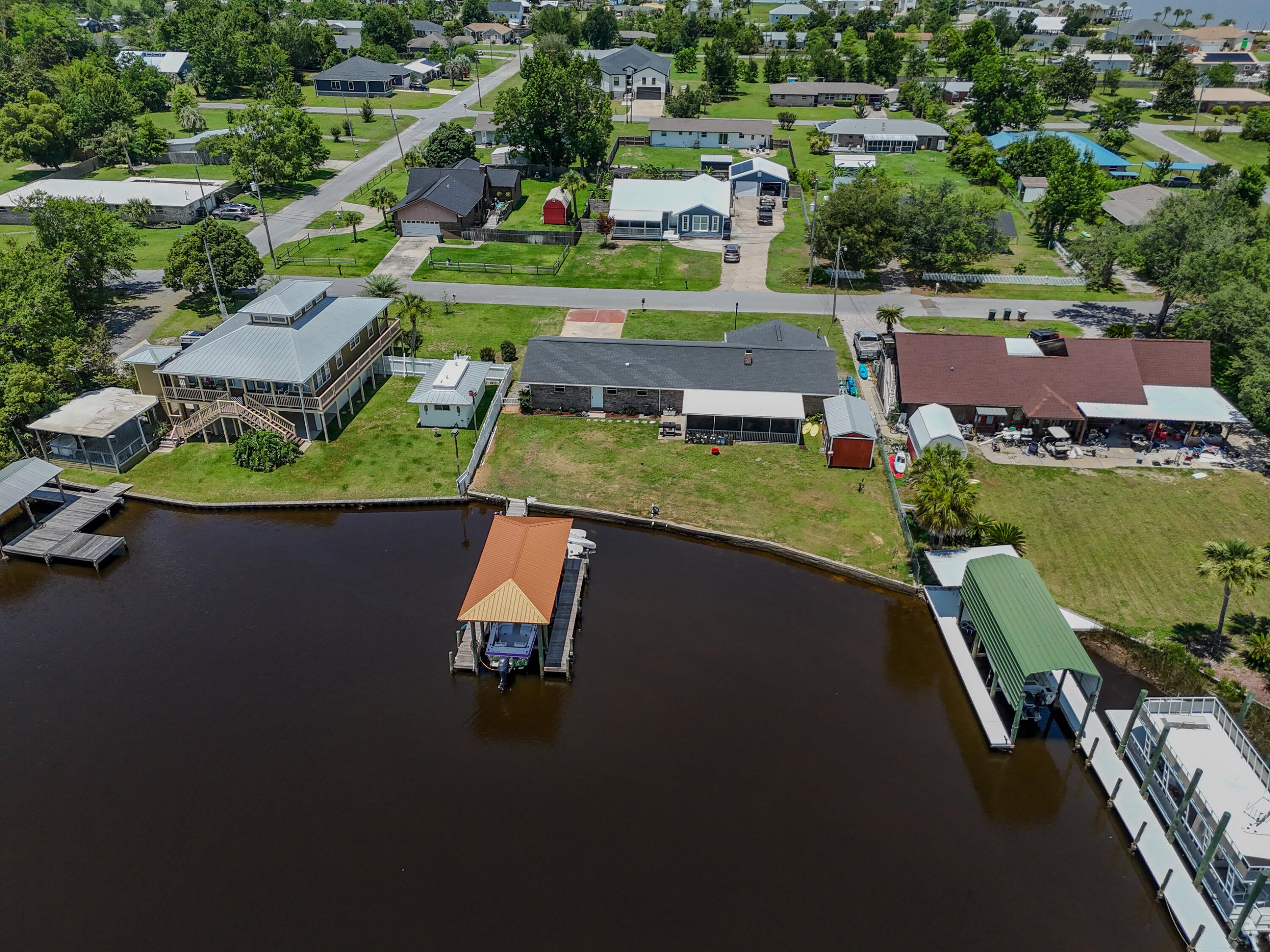 LYNN HAVEN - Residential