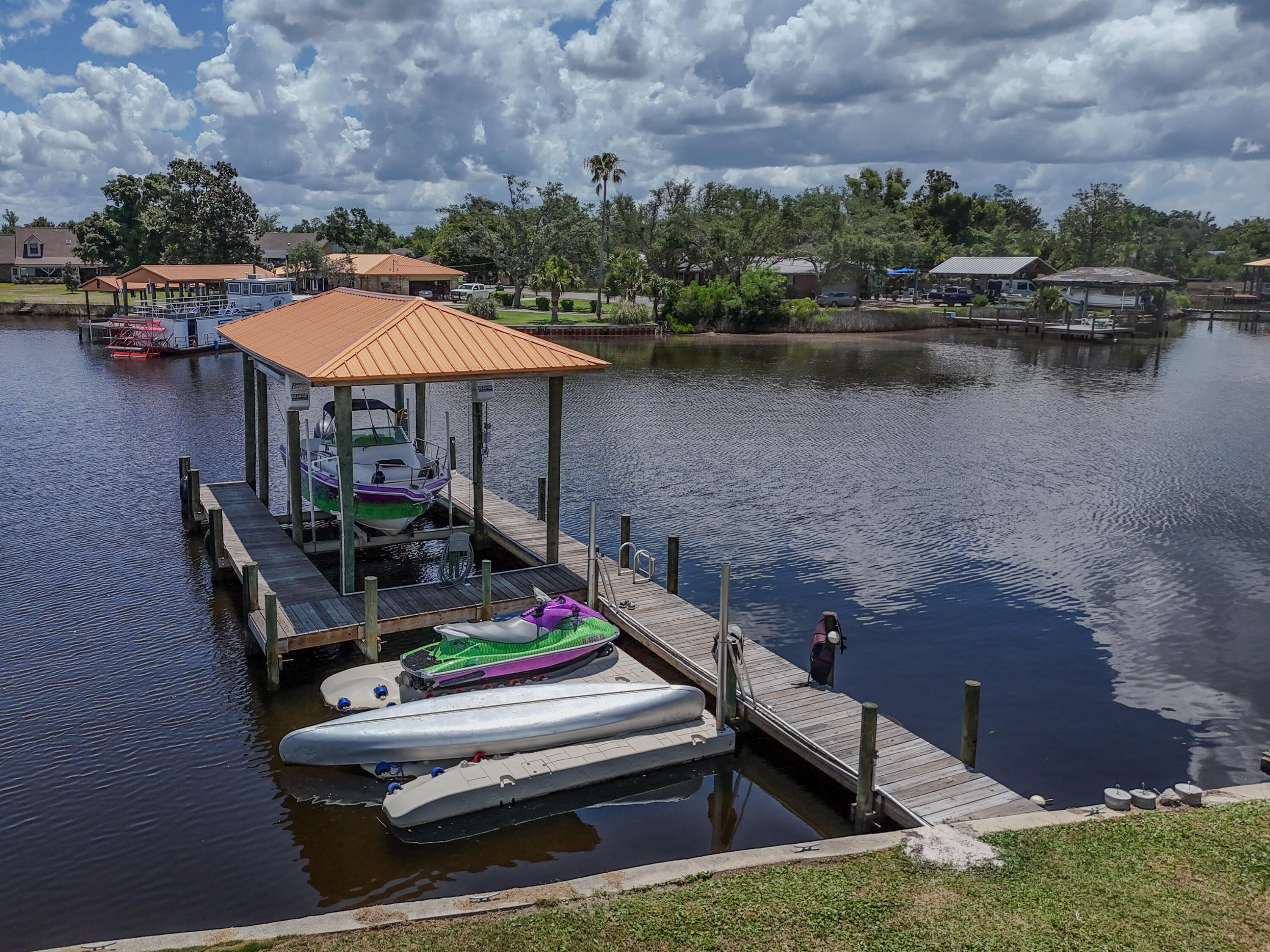 LYNN HAVEN - Residential