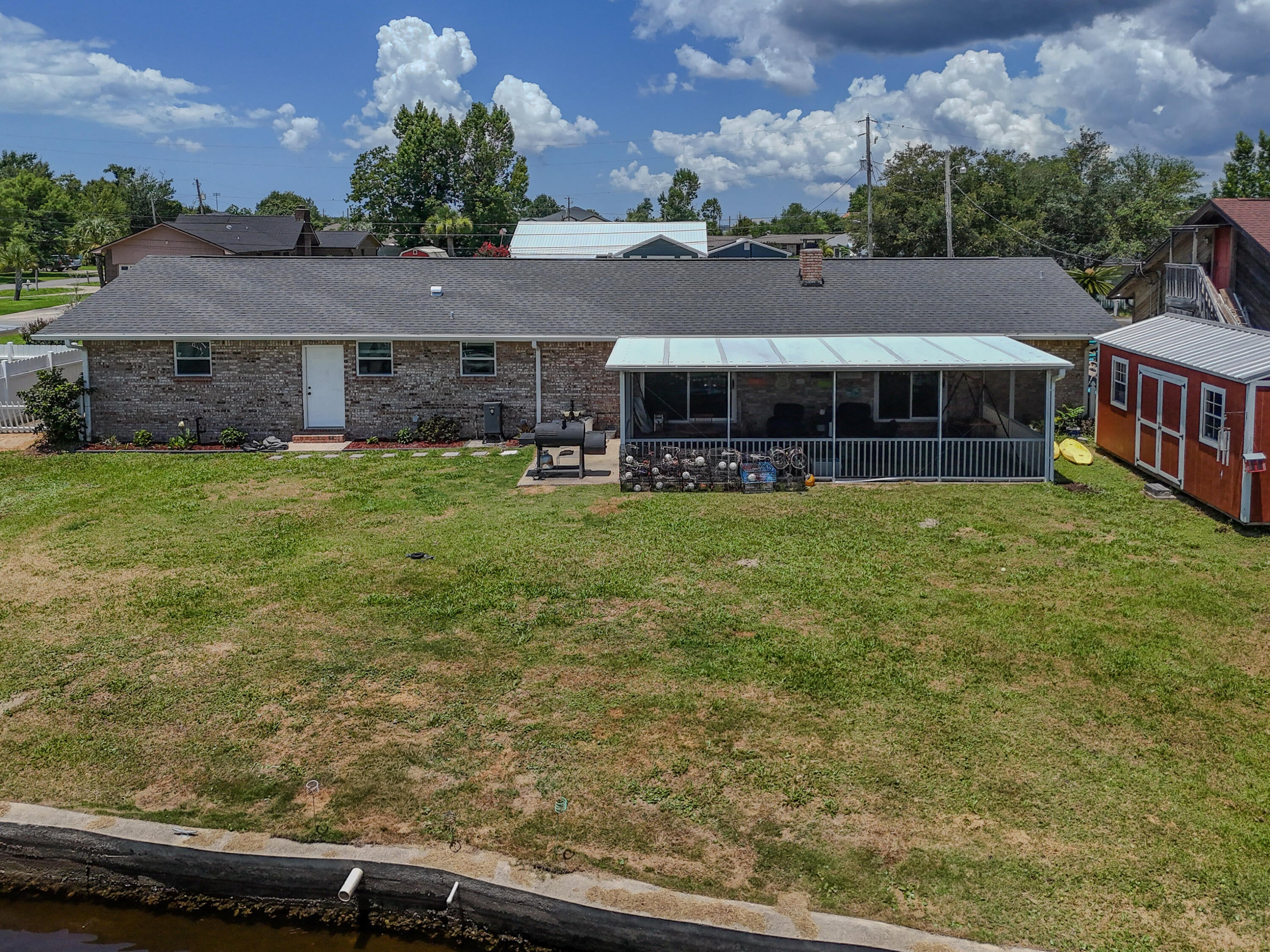 LYNN HAVEN - Residential