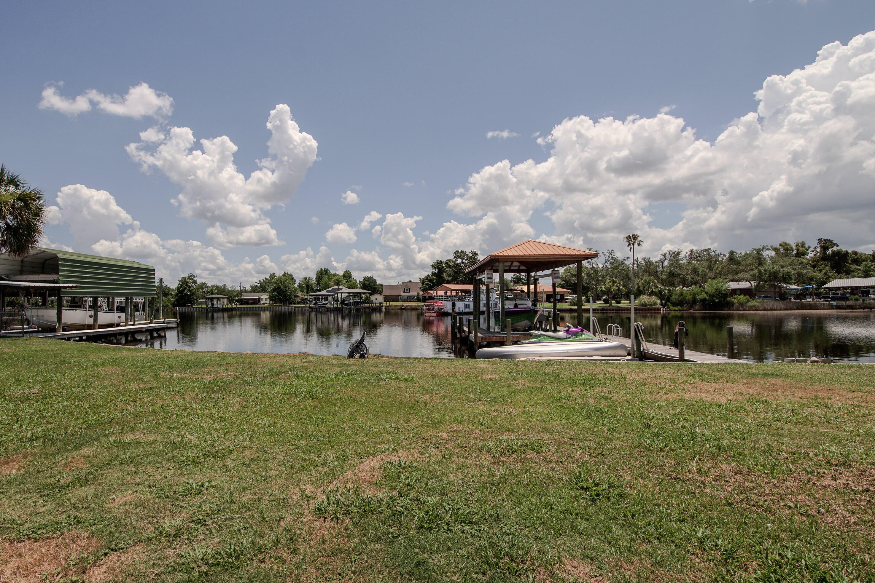 LYNN HAVEN - Residential