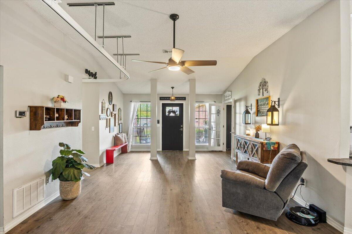 MARION MANOR - Residential