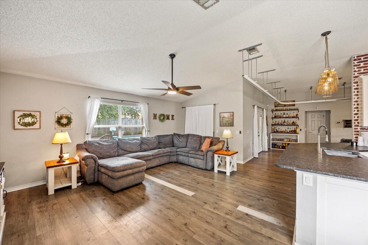 MARION MANOR - Residential