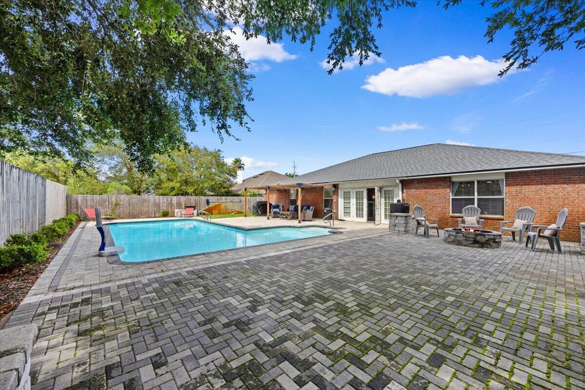 MARION MANOR - Residential