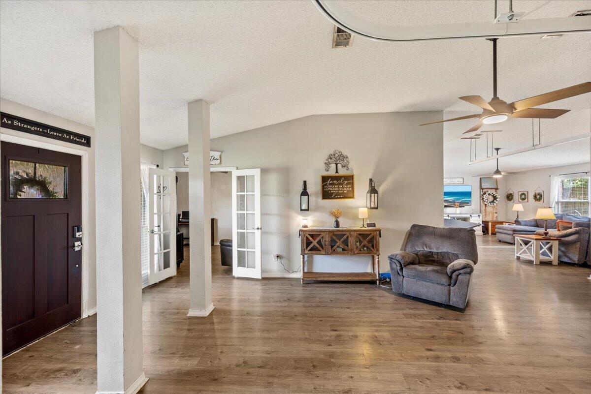 MARION MANOR - Residential