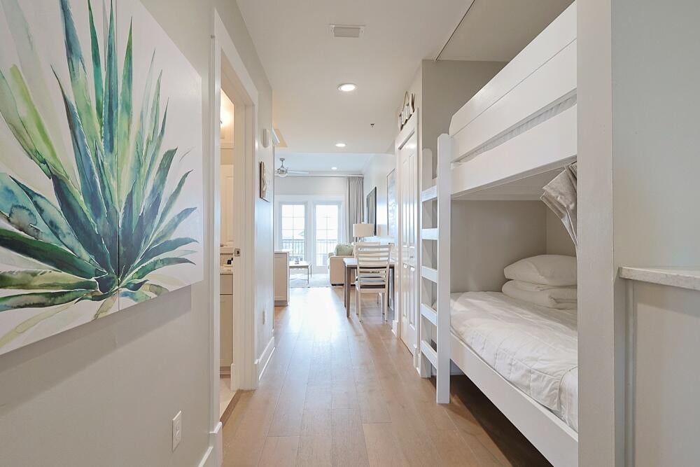 HENDERSON LOFTS - Residential