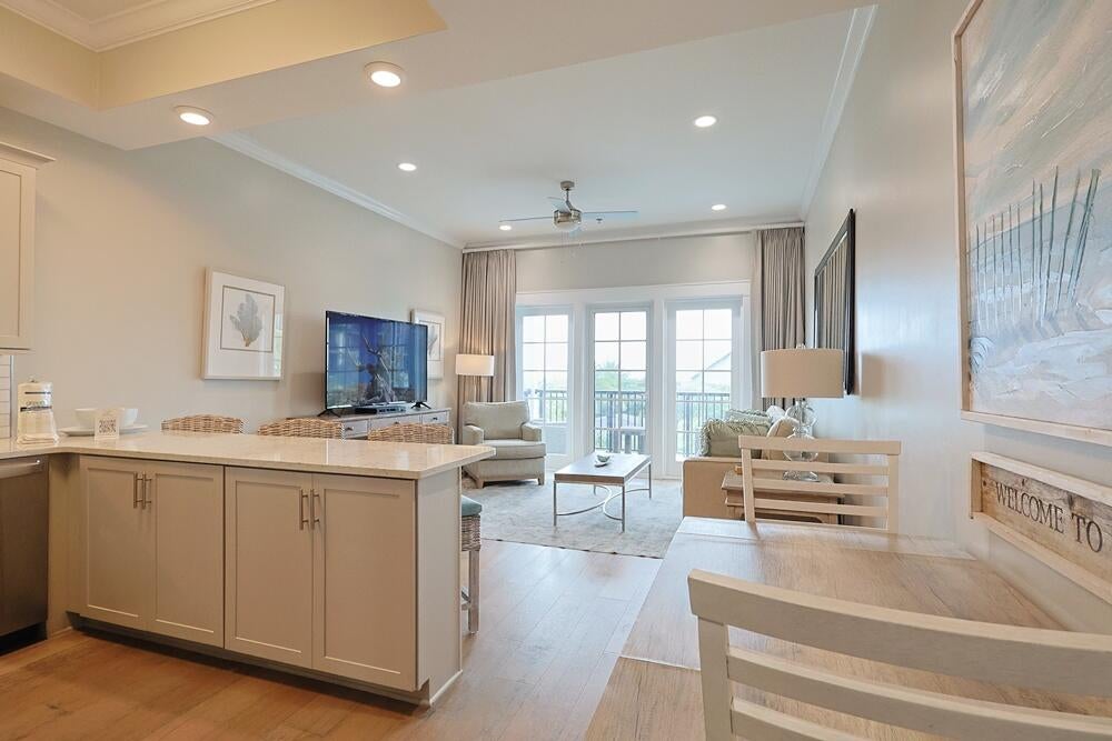 HENDERSON LOFTS - Residential
