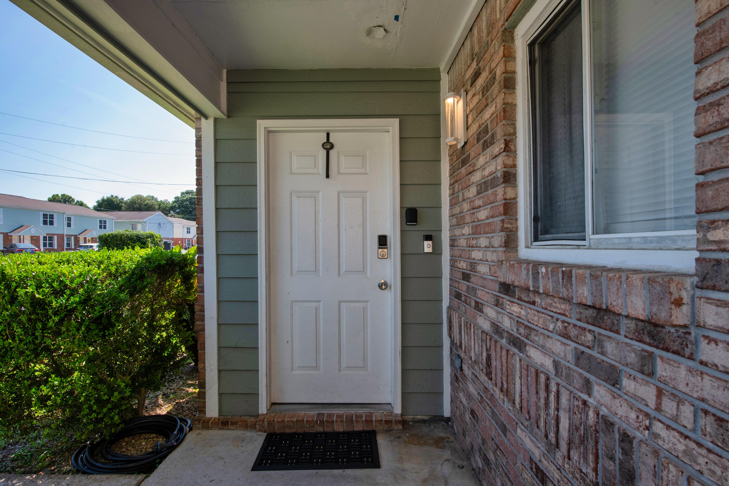 AZALEA GARDENS 1ST ADDN - Residential