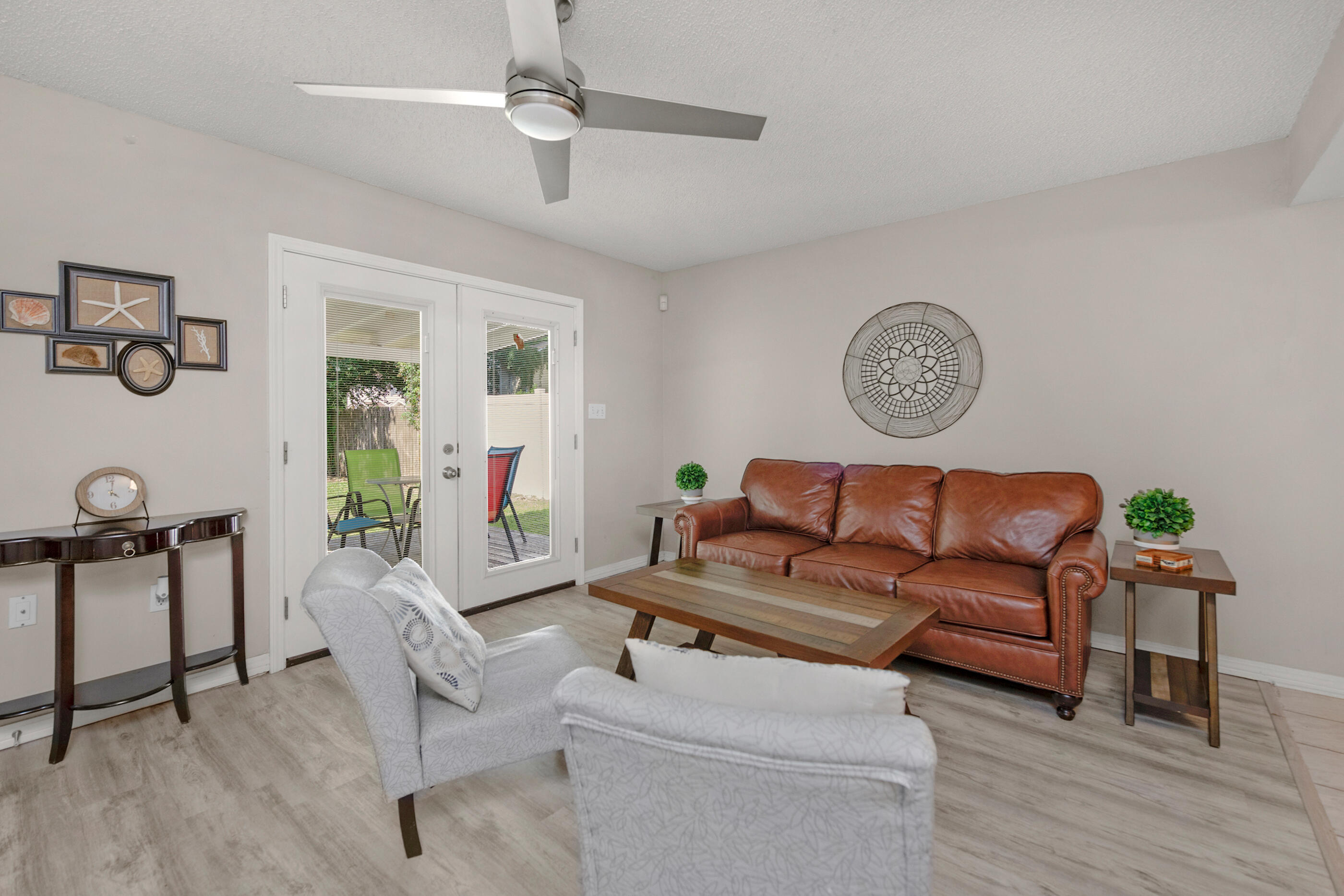 AZALEA GARDENS 1ST ADDN - Residential