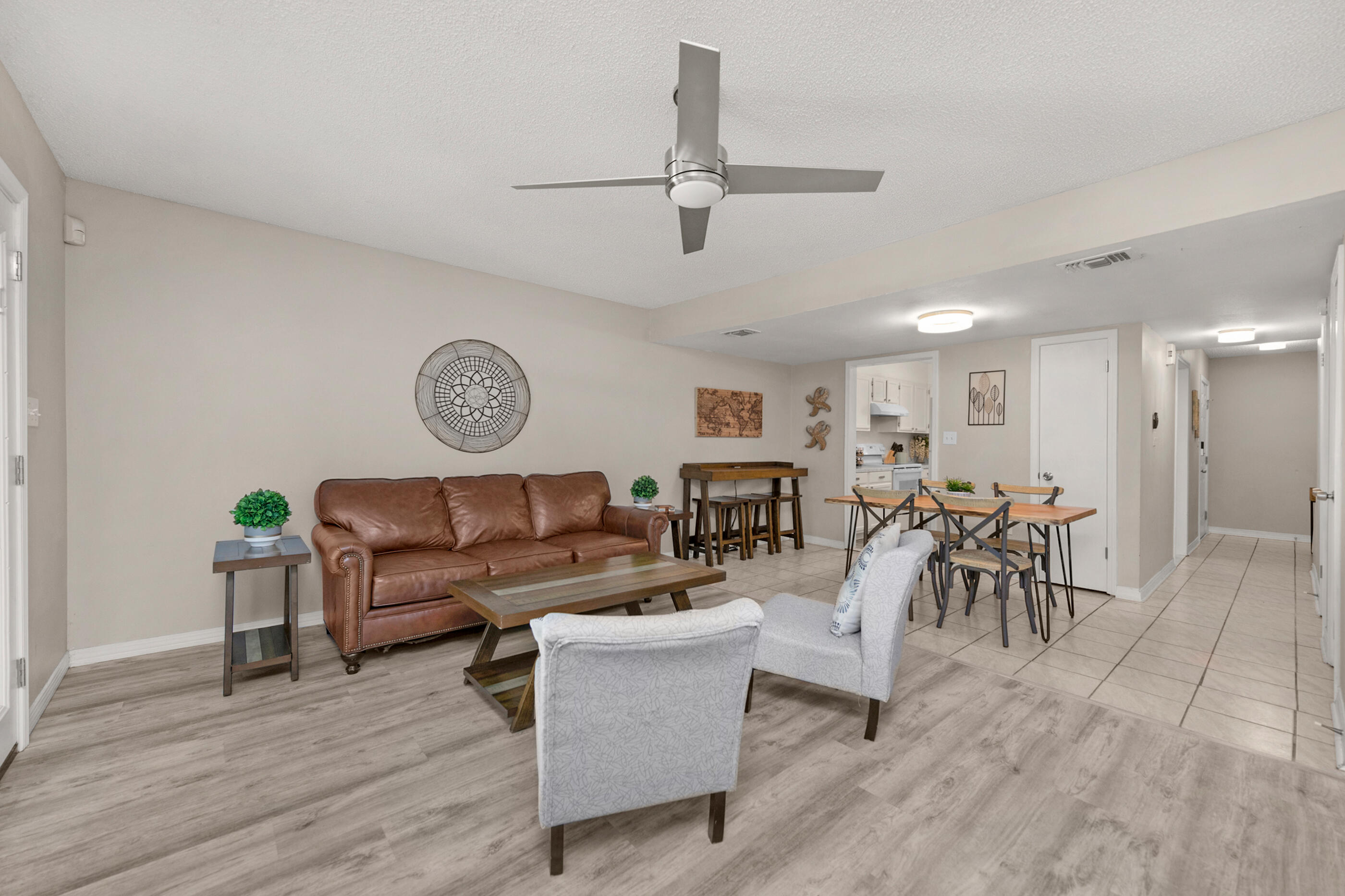 AZALEA GARDENS 1ST ADDN - Residential