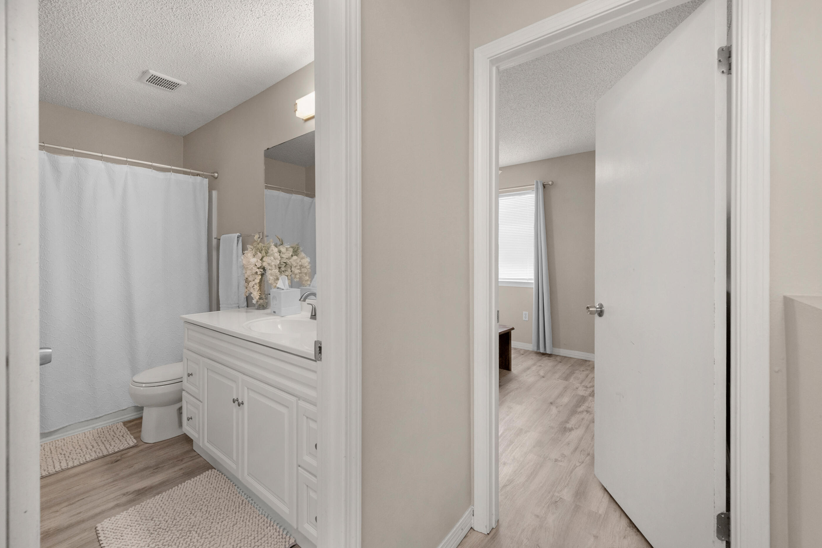 AZALEA GARDENS 1ST ADDN - Residential