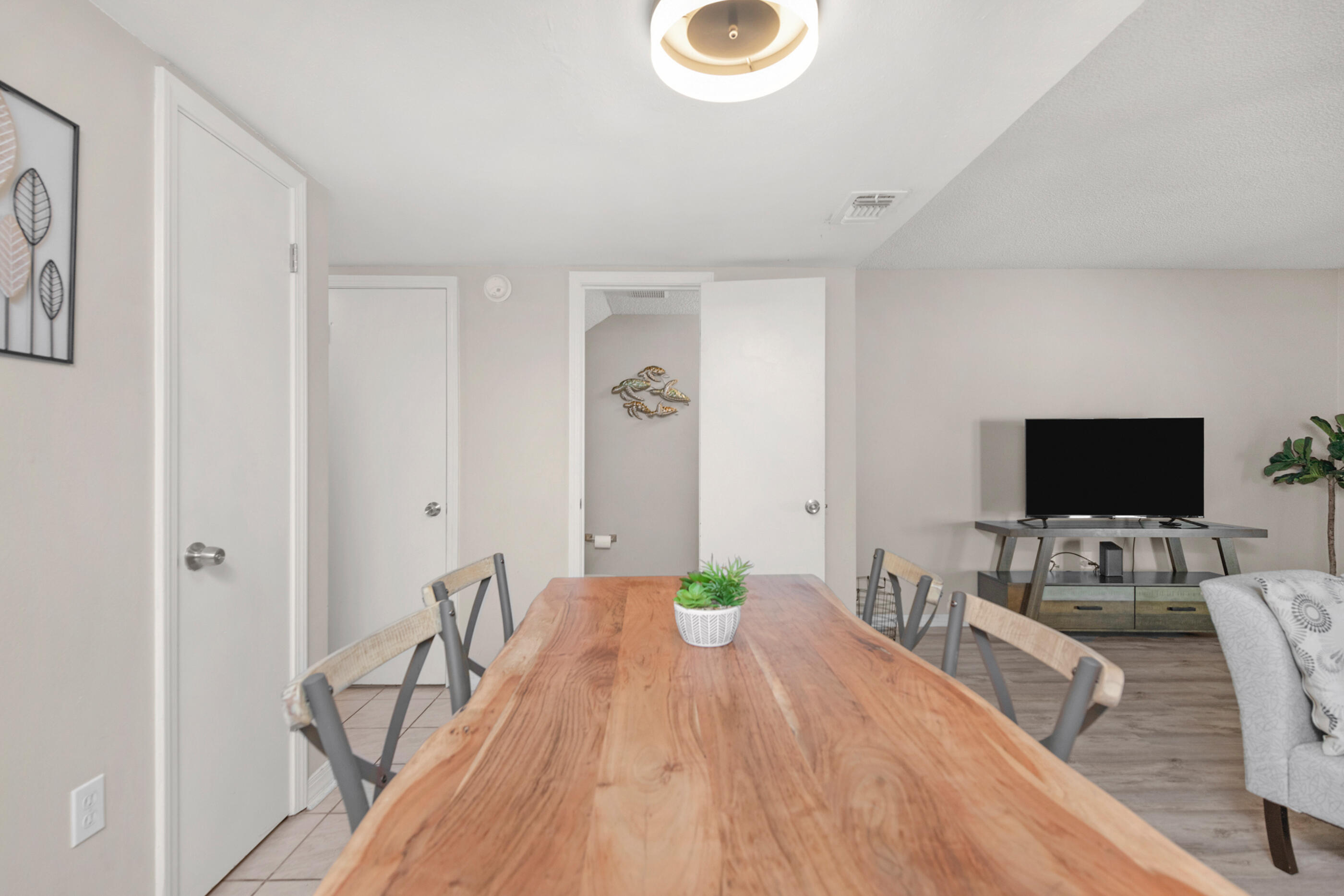 AZALEA GARDENS 1ST ADDN - Residential