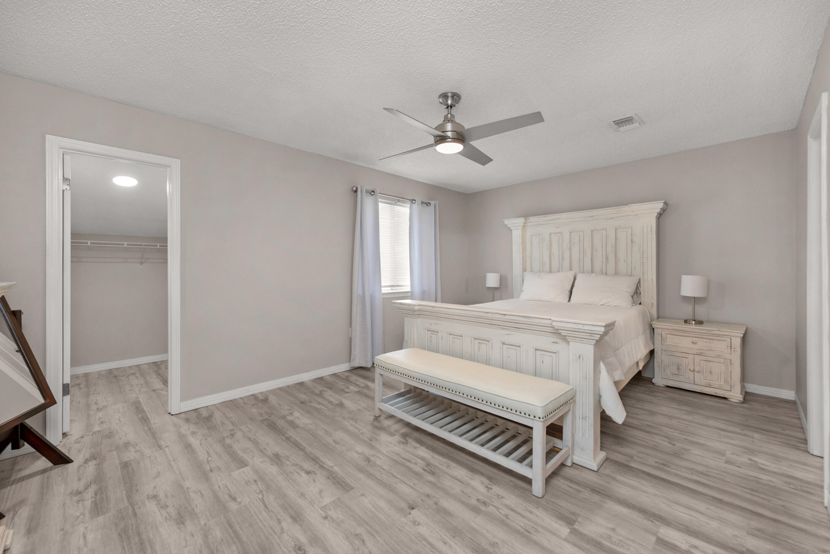 AZALEA GARDENS 1ST ADDN - Residential