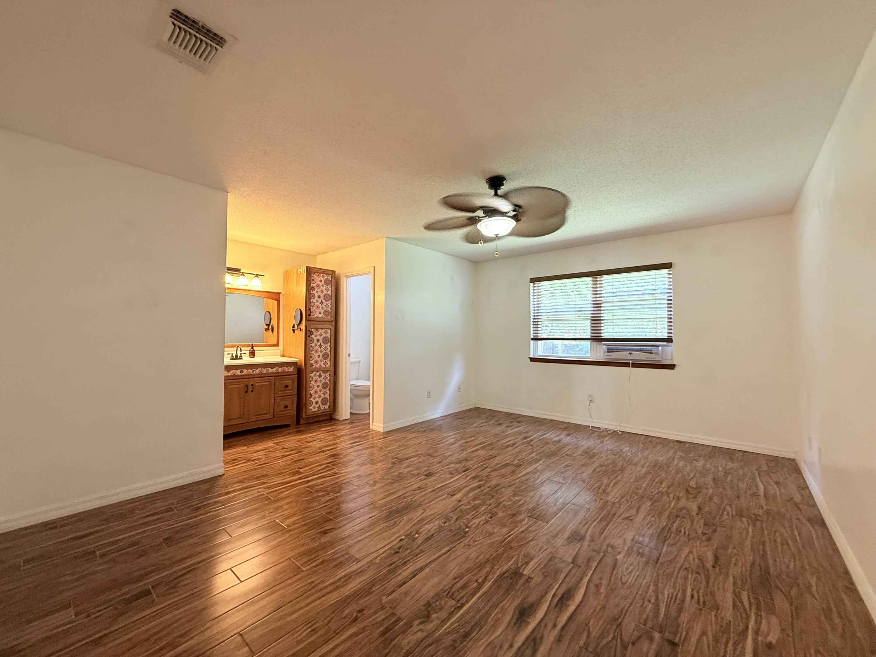 TANGLEWOOD S/D 1ST ADDN - Residential Lease