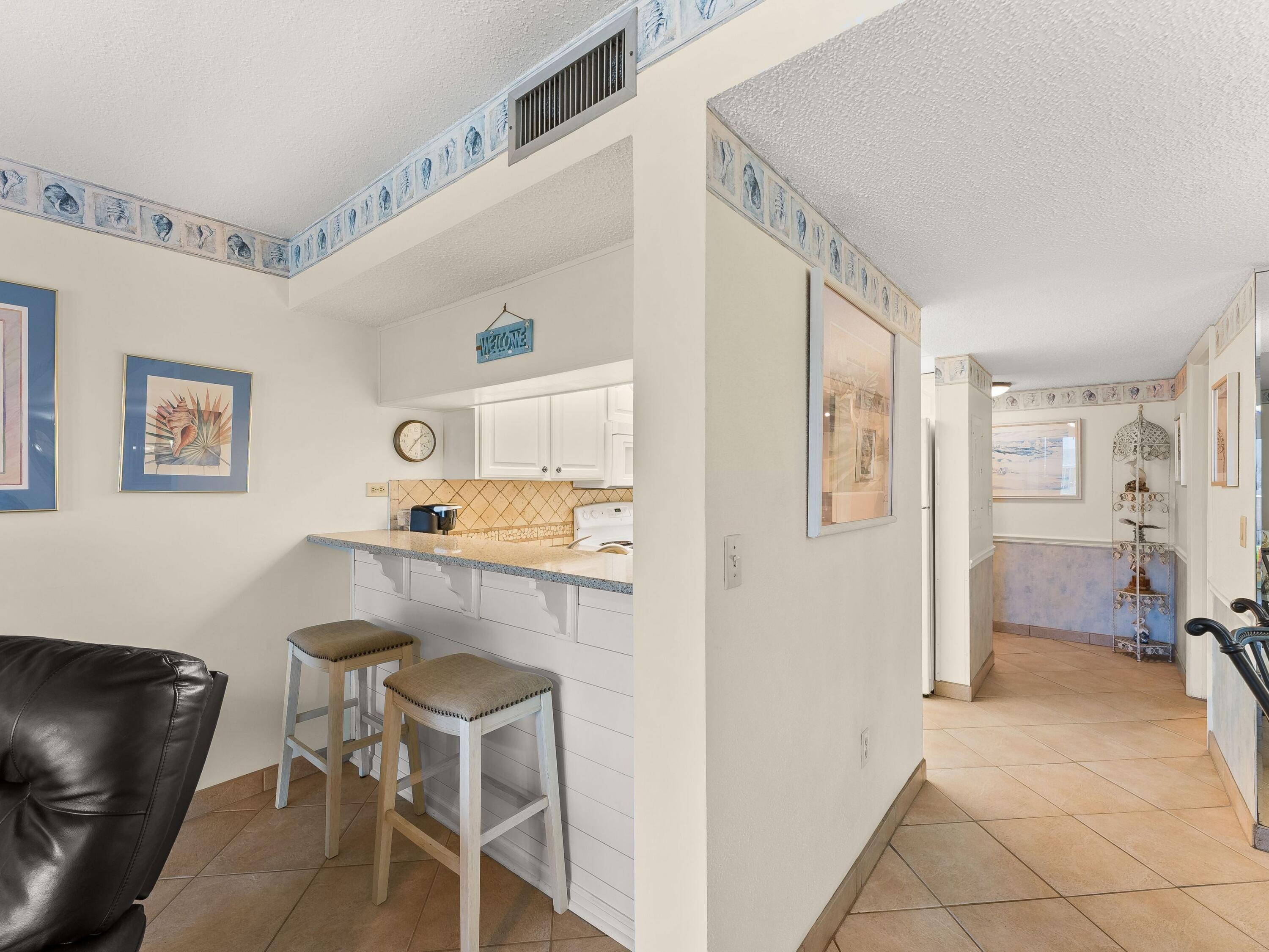 MARINER WEST CONDO - Residential