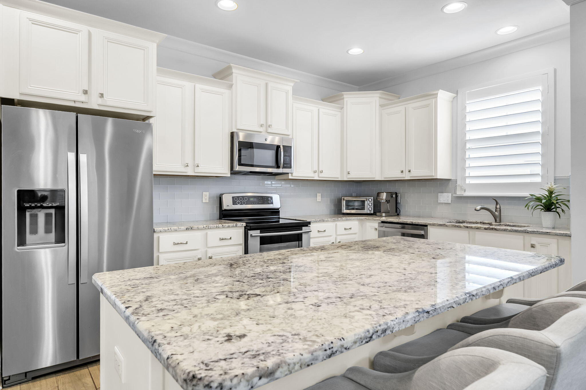 AUDUBON POINT - Residential Lease