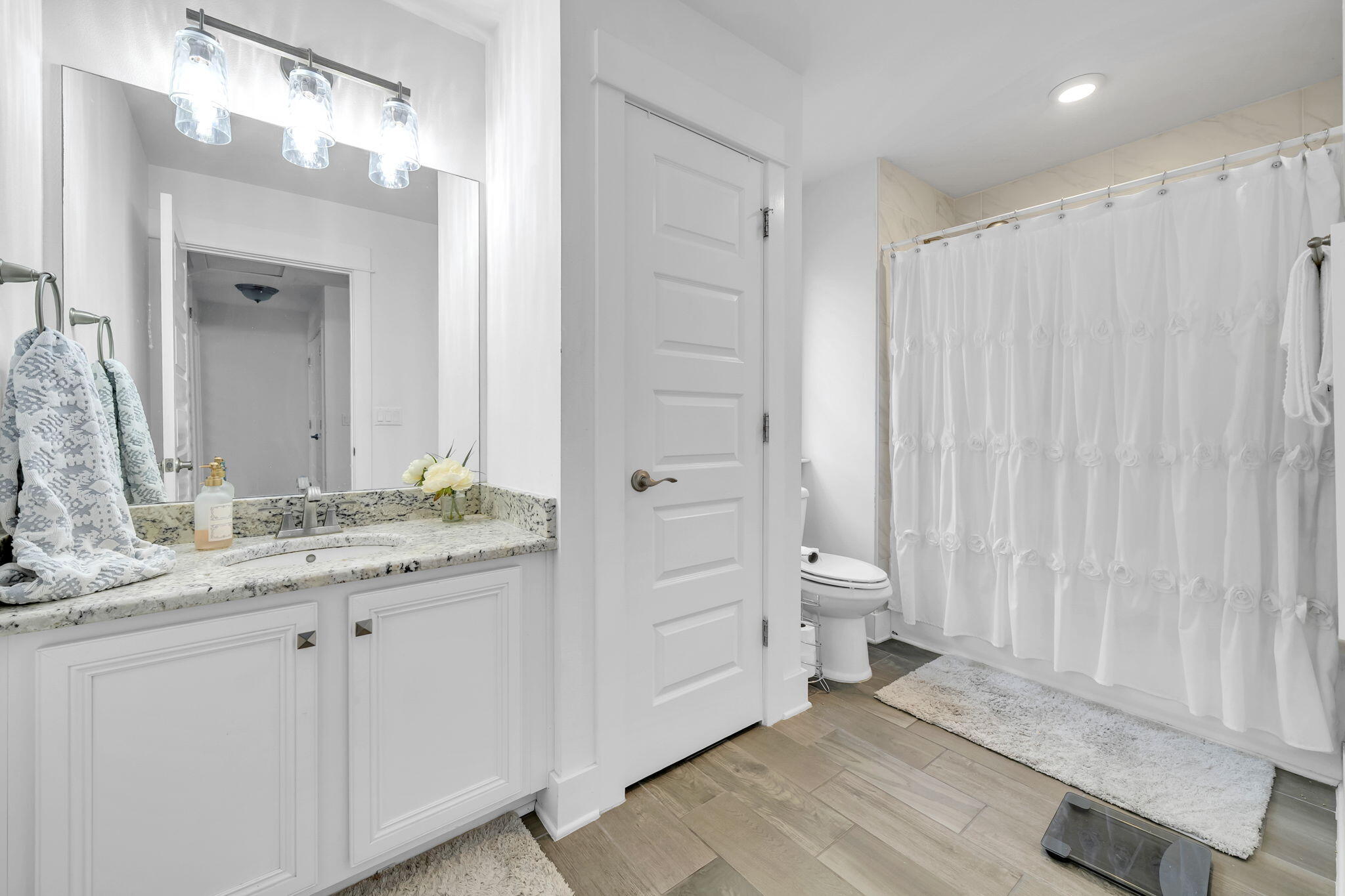 AUDUBON POINT - Residential Lease