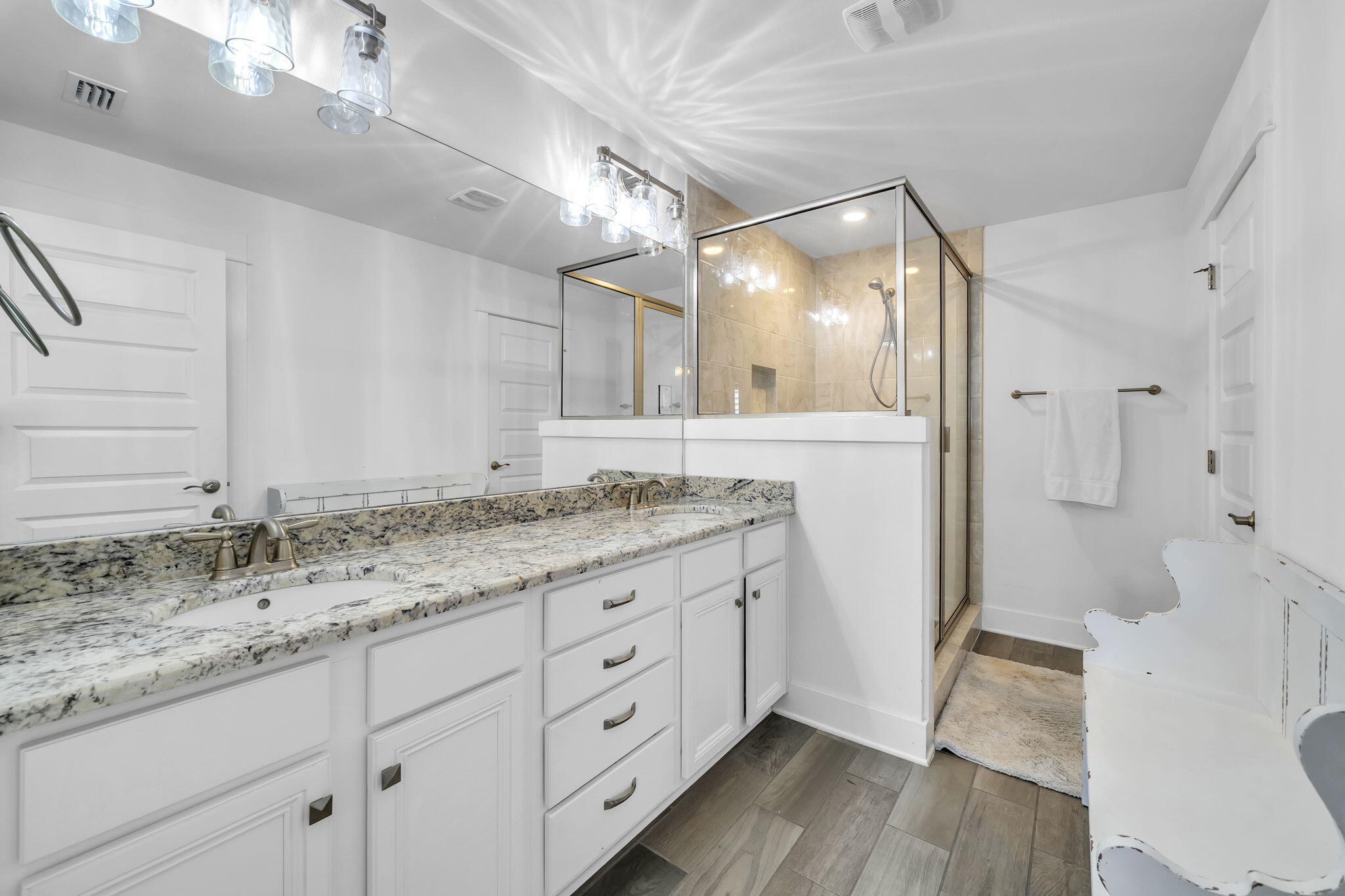 AUDUBON POINT - Residential Lease
