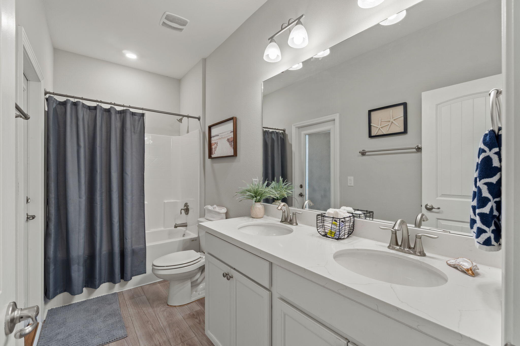 HAMMOCK BAY - Residential