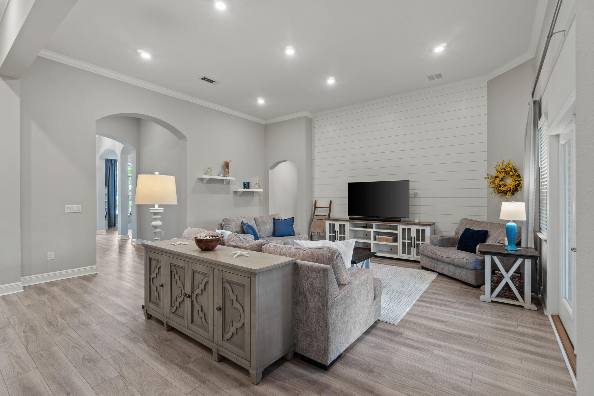 HAMMOCK BAY - Residential