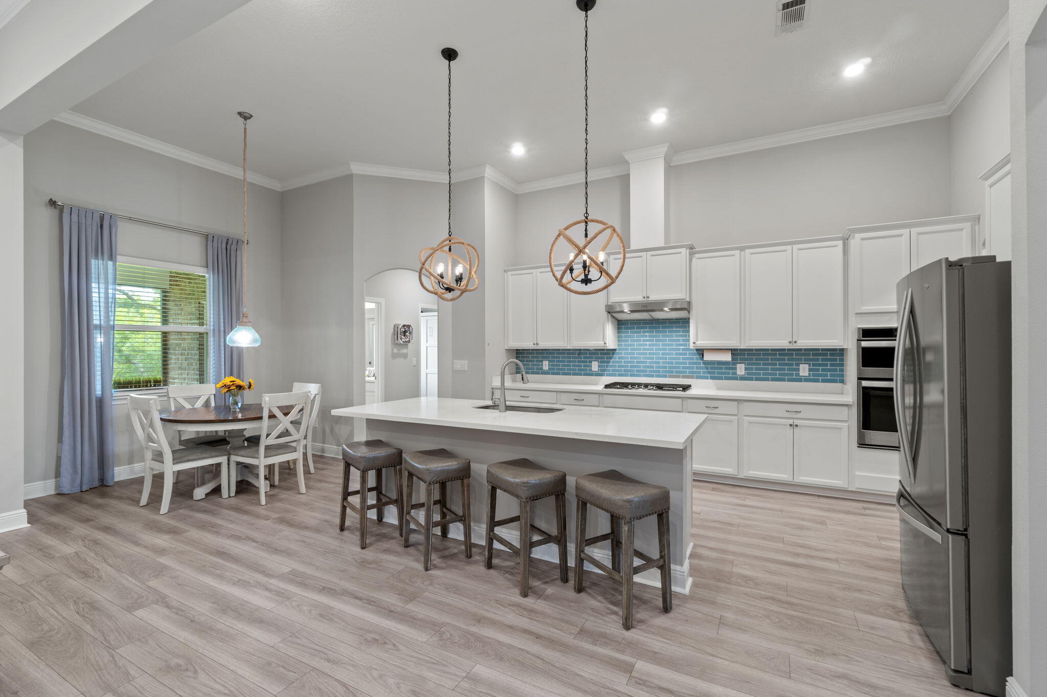 HAMMOCK BAY - Residential