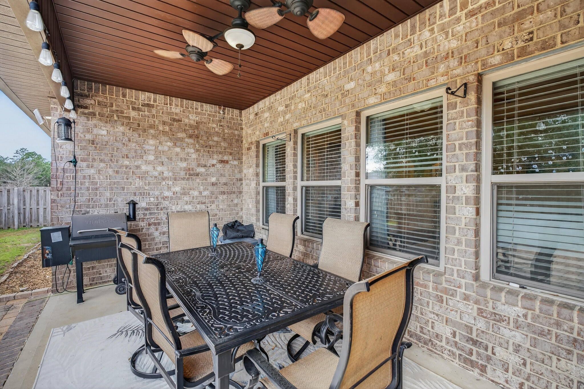 REDSTONE COMMONS - Residential