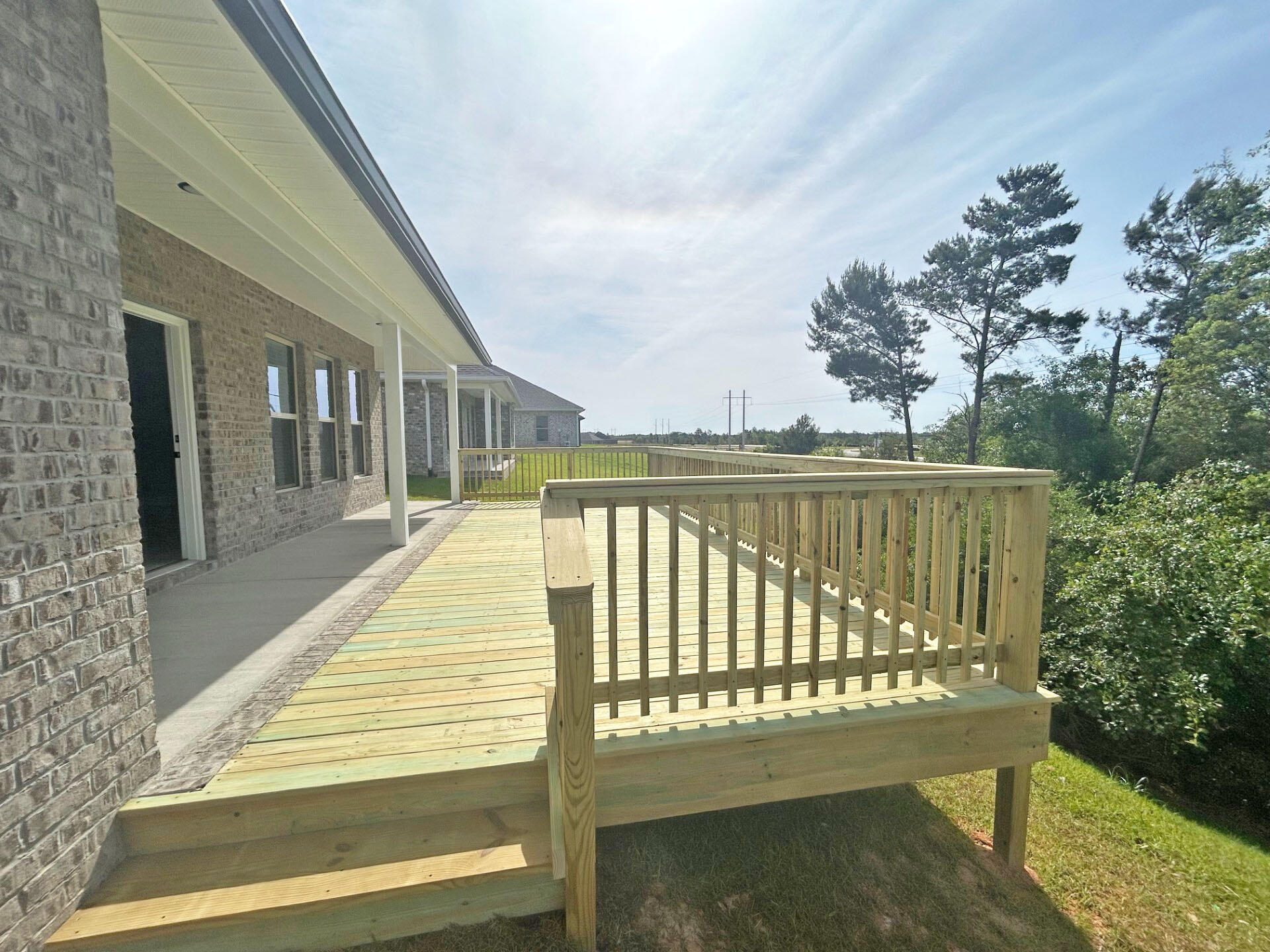 THE BLUFFS AT LAFAYETTE - Residential