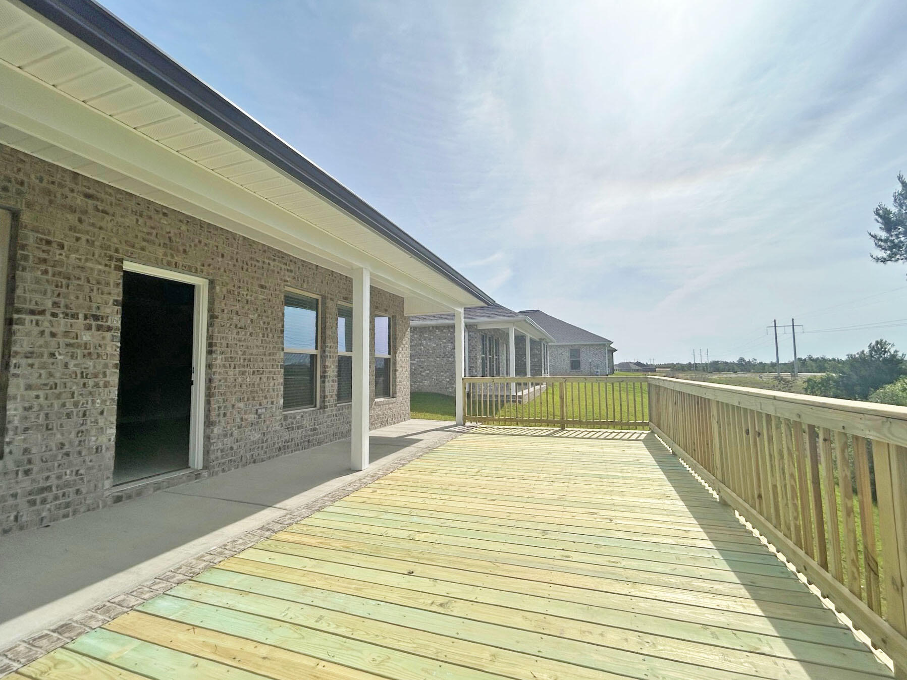 THE BLUFFS AT LAFAYETTE - Residential
