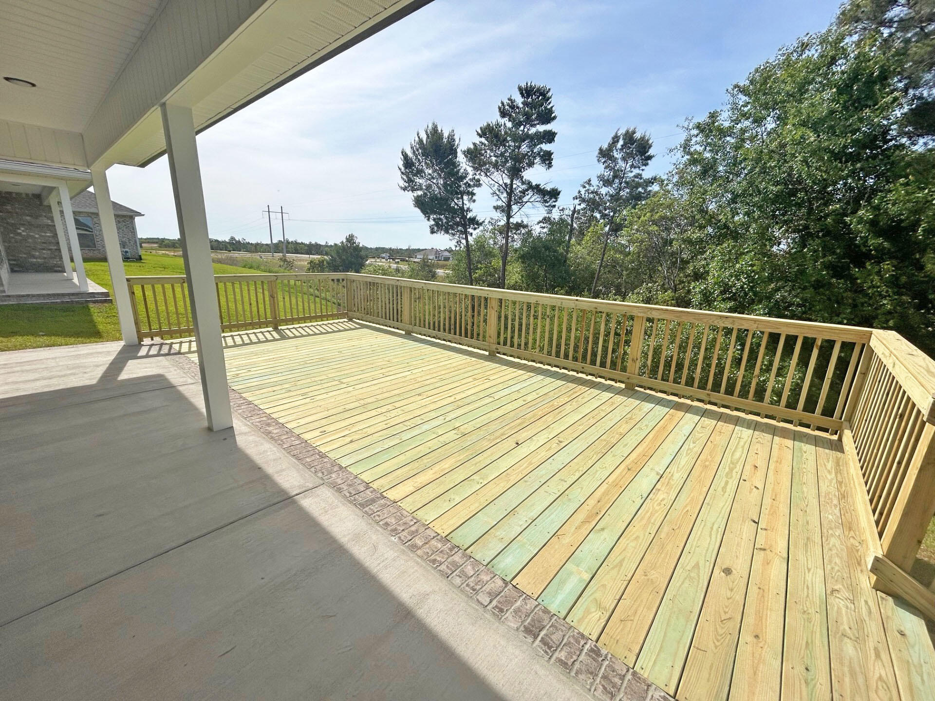 THE BLUFFS AT LAFAYETTE - Residential