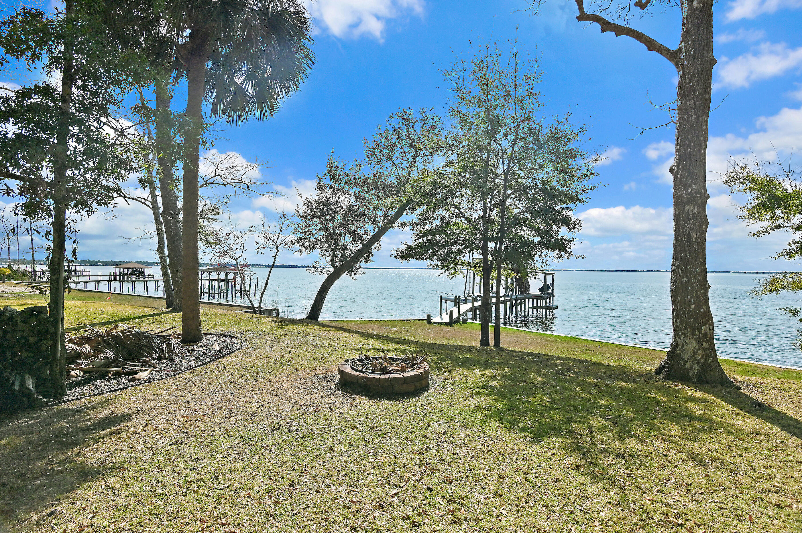 BAYVIEW - Residential