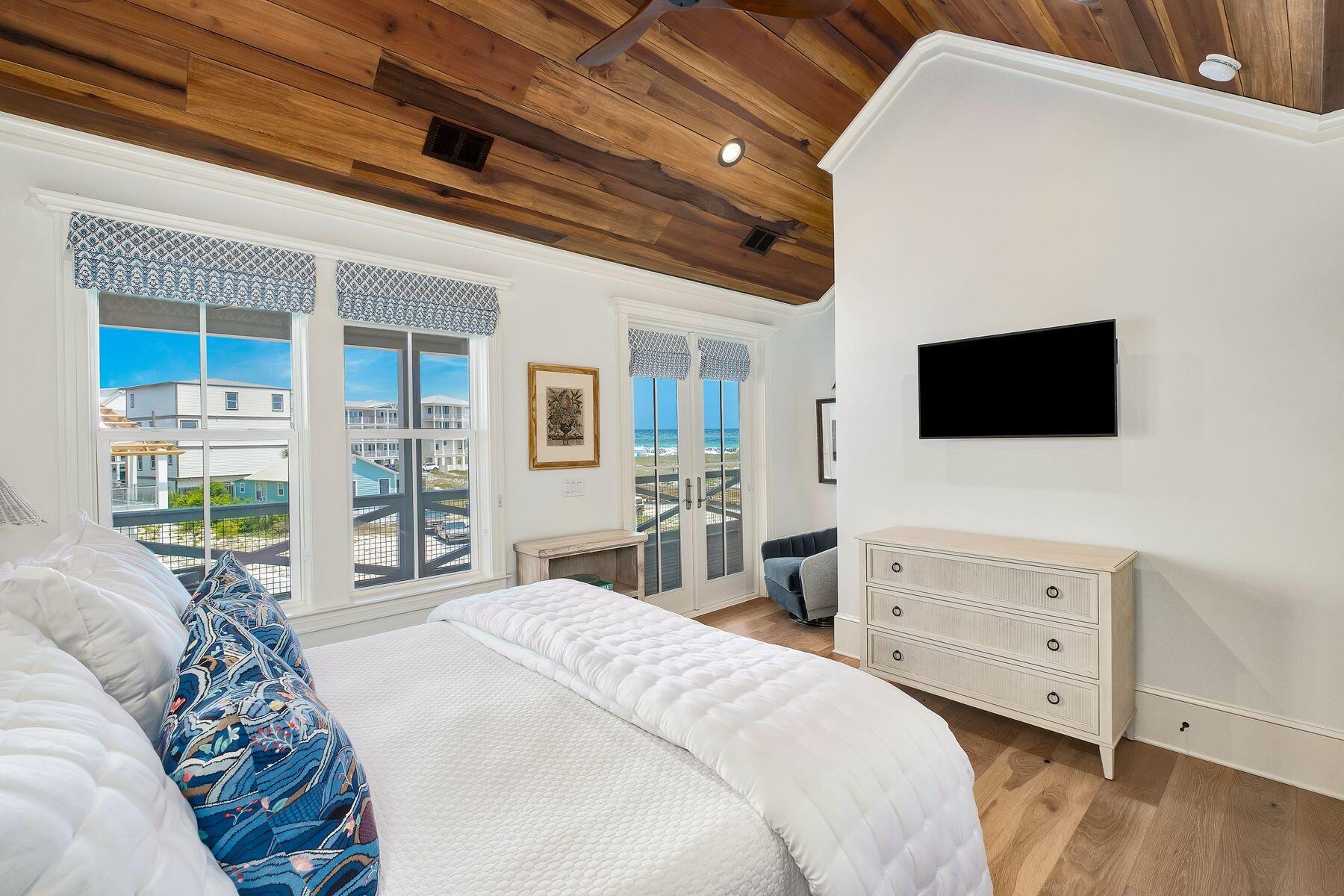 GRAYTON BEACH - Residential