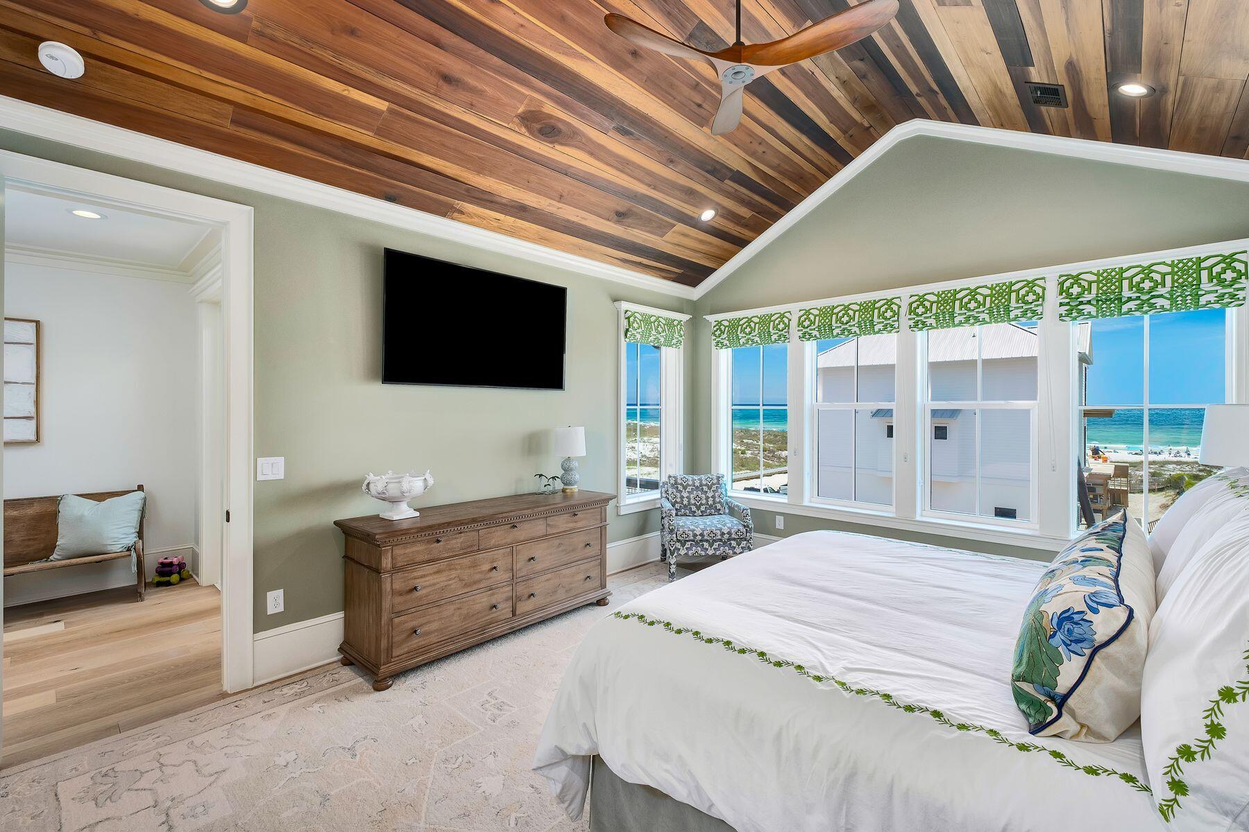GRAYTON BEACH - Residential