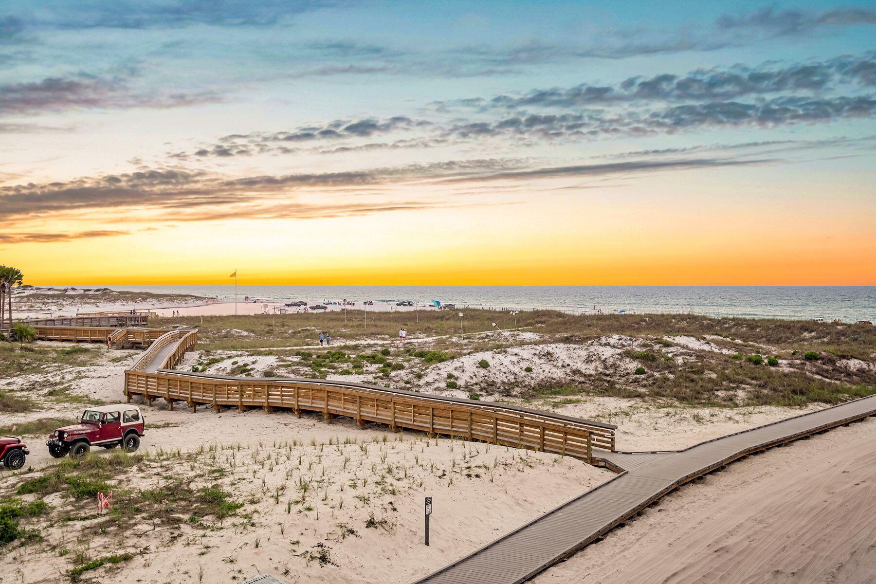 GRAYTON BEACH - Residential