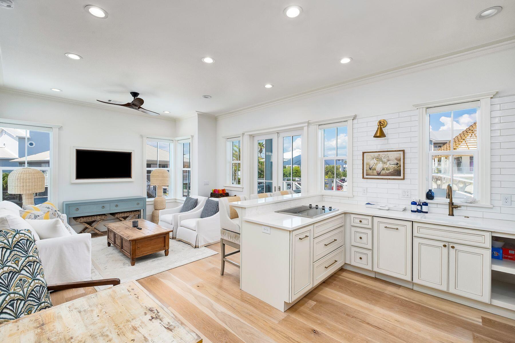 GRAYTON BEACH - Residential