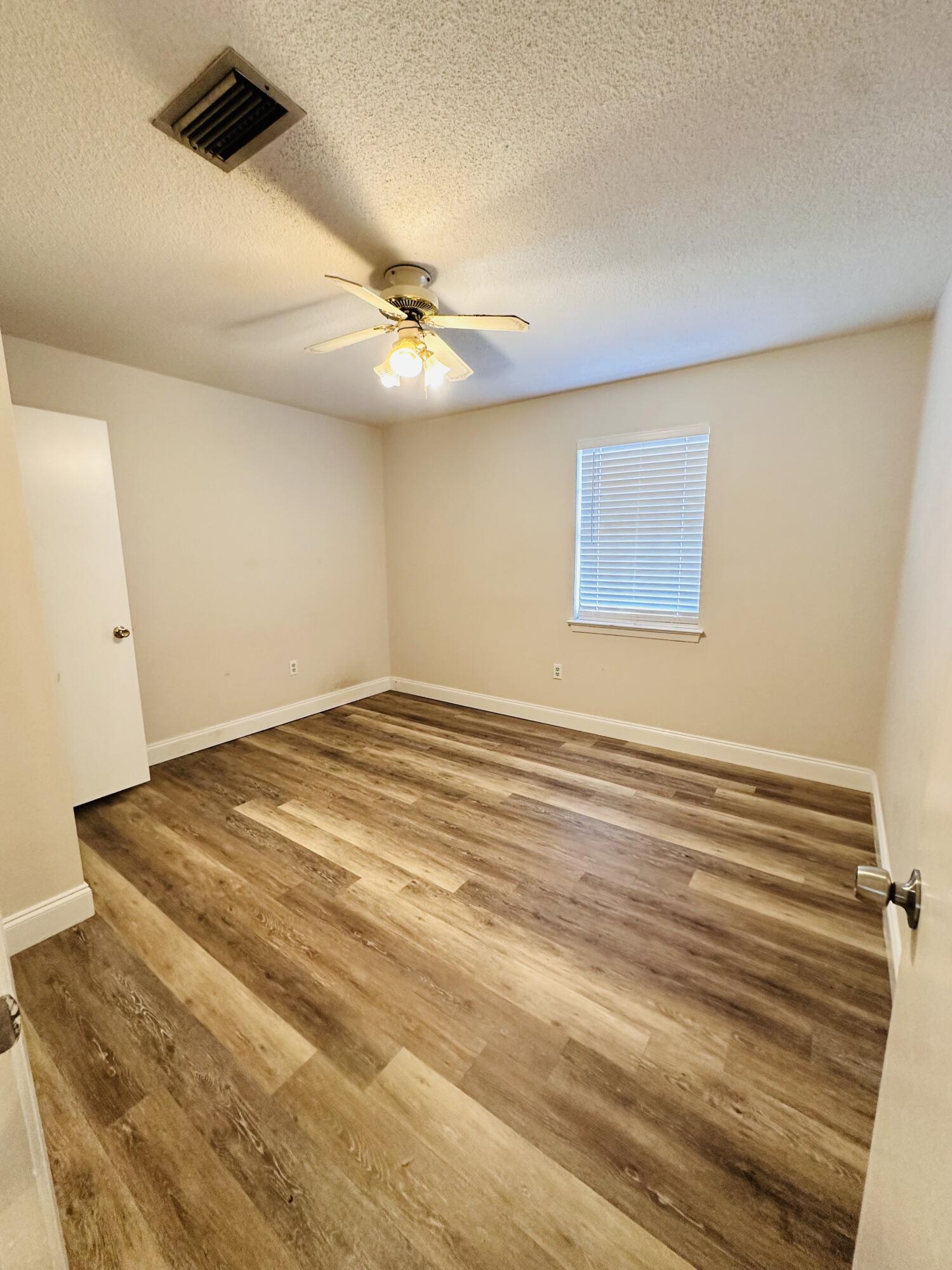 SEA HILLS 2ND - Residential