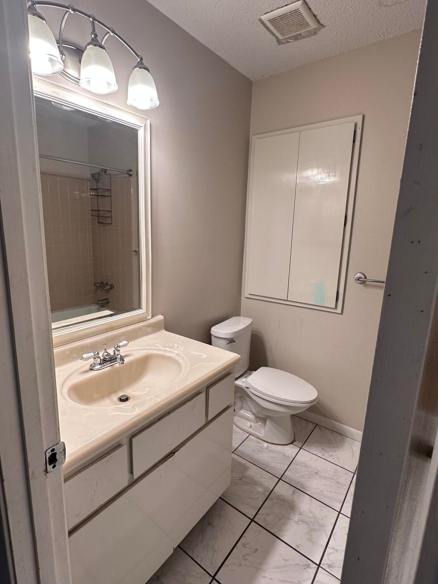 SEA HILLS 2ND - Residential