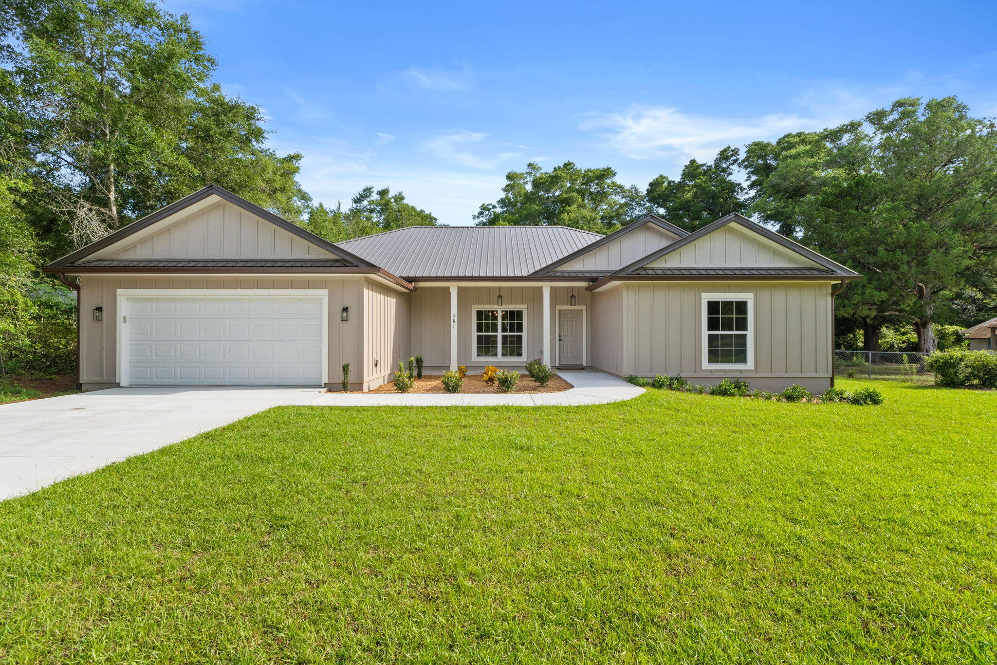 DEFUNIAK SPRINGS TOWN OF - Residential