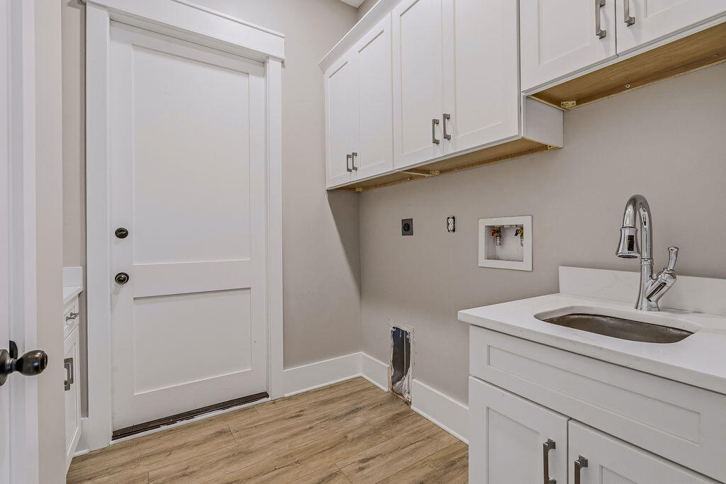Bay Grove - Residential